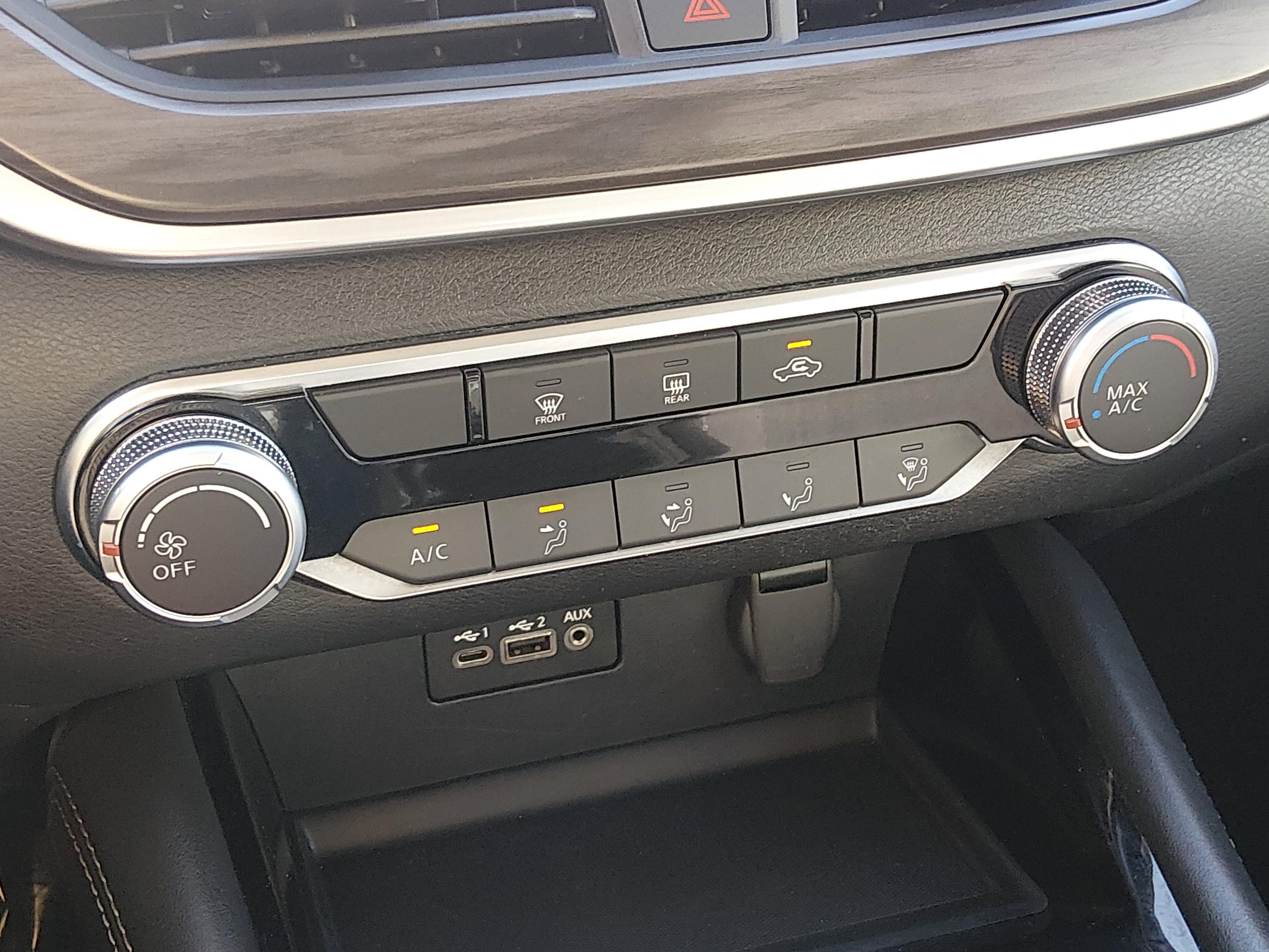 Nissan Altima 2.5 Sv Sedan - Thumbnail 18