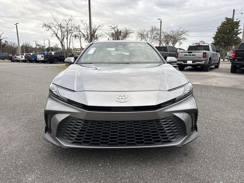 Toyota Camry Se - Thumbnail 9