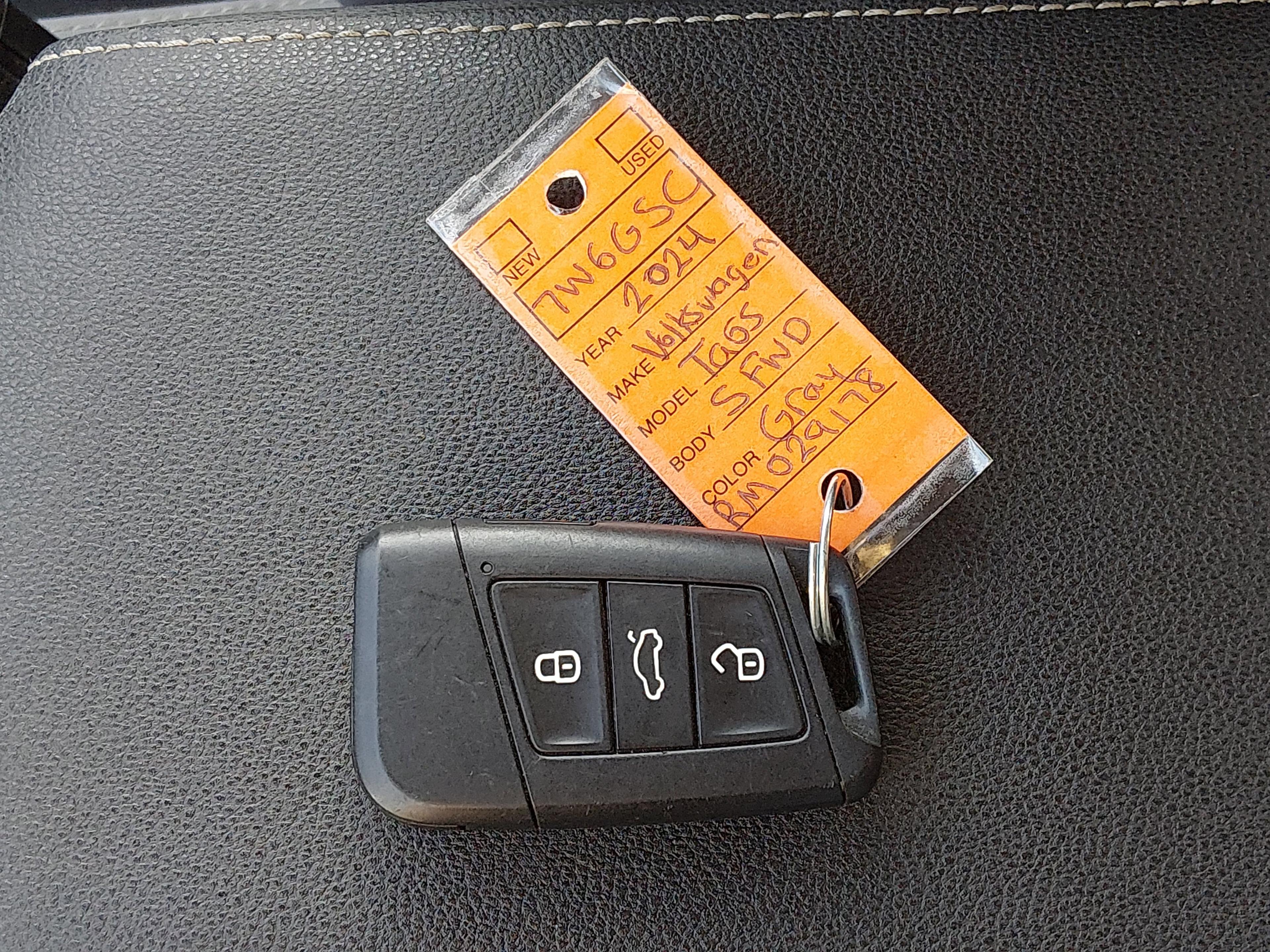 Volkswagen Taos S Fwd - Thumbnail 15