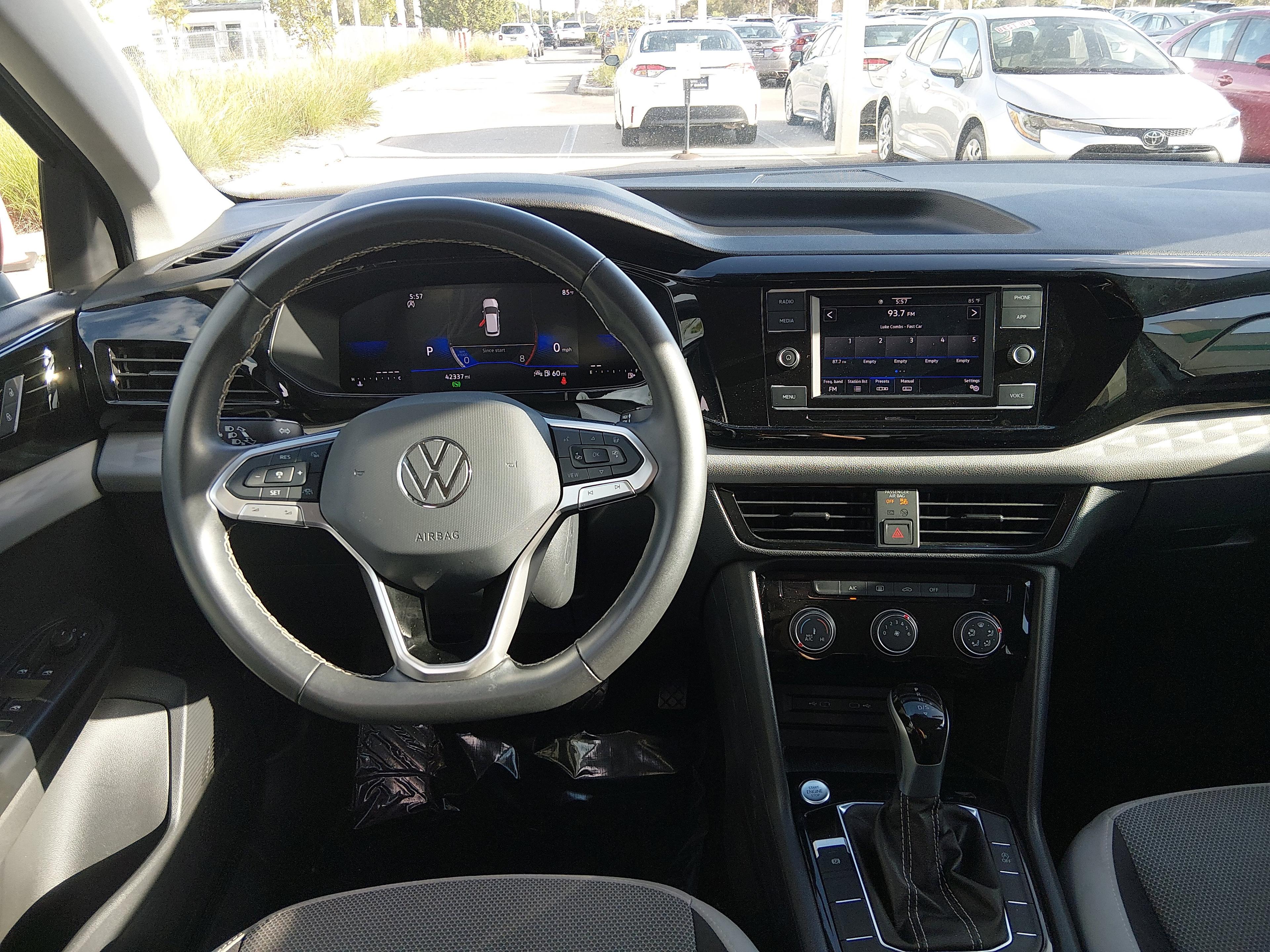 Volkswagen Taos S Fwd - Thumbnail 12