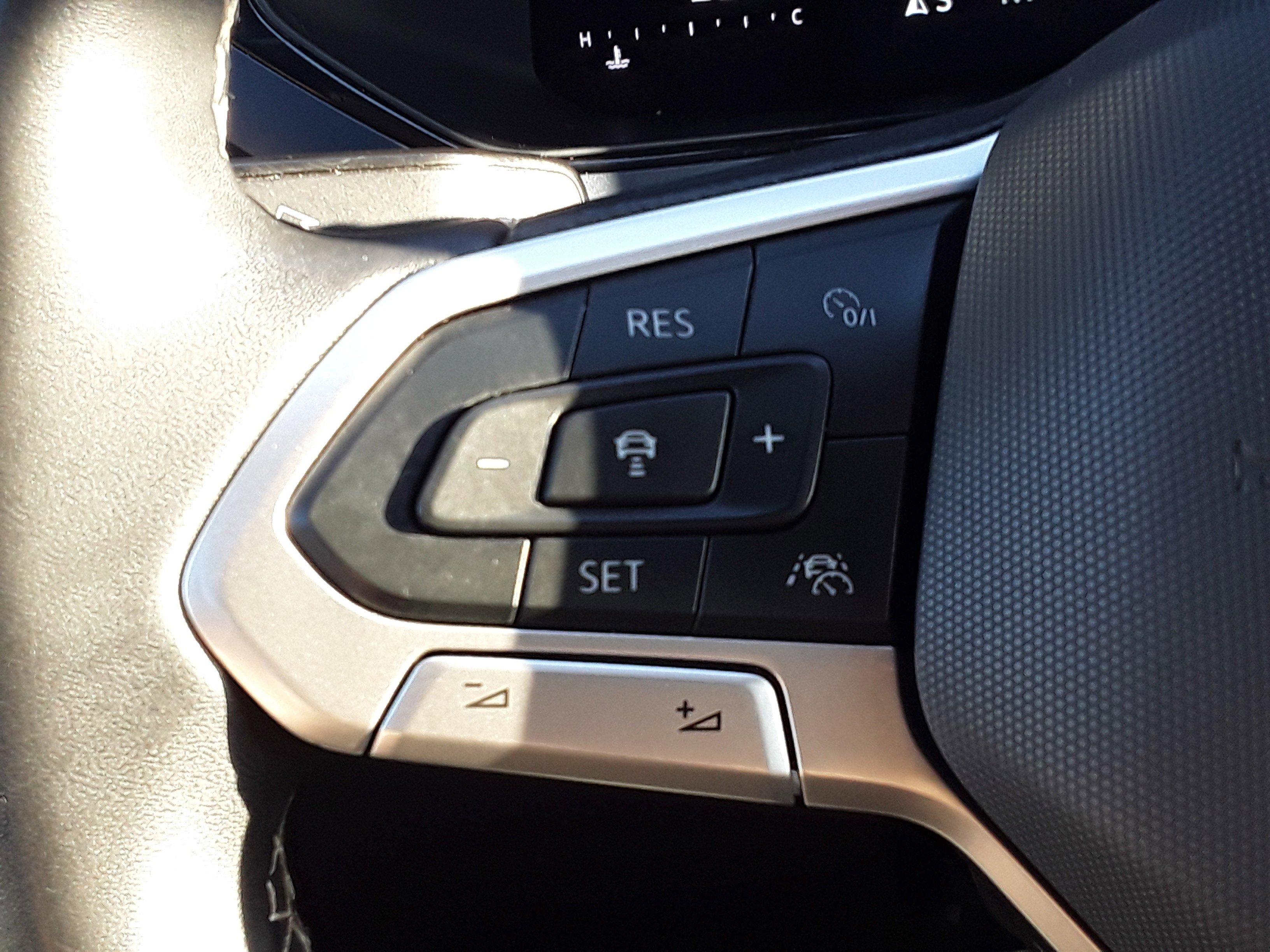 Volkswagen Taos Se Fwd - Thumbnail 15