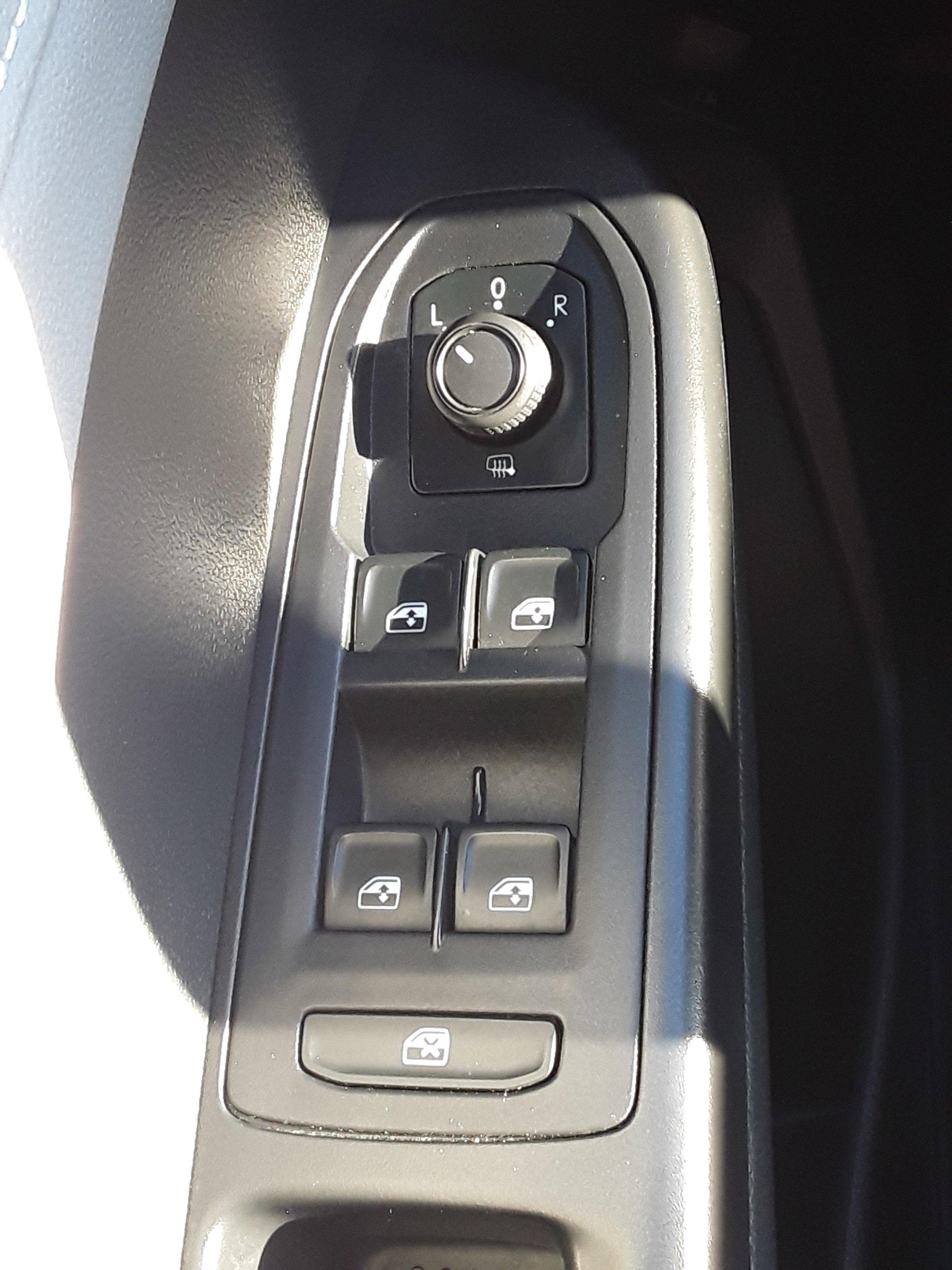 Volkswagen Taos Se Fwd - Thumbnail 17