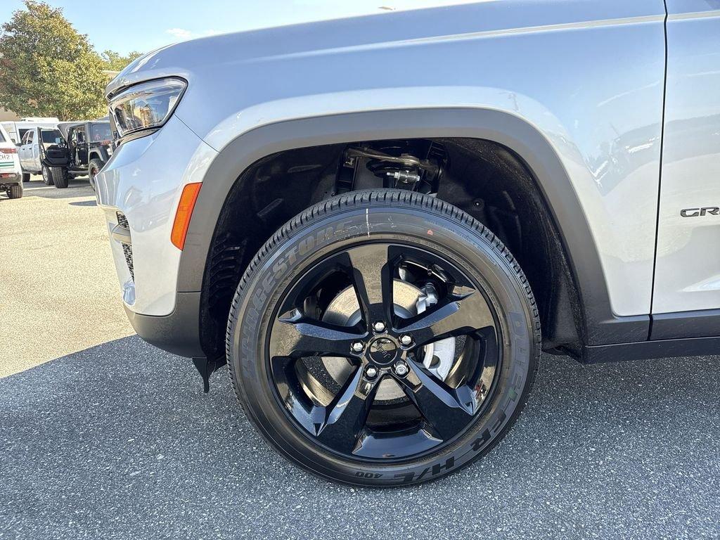 Jeep Grand Cherokee Altitude X 4X4 - Thumbnail 11