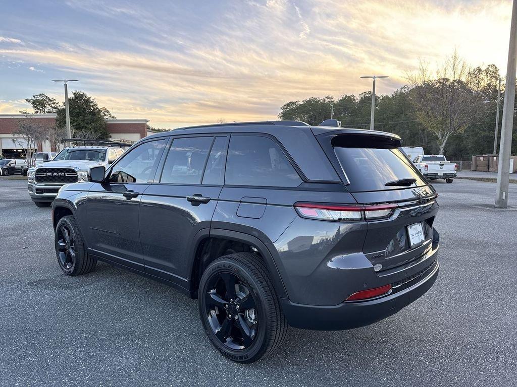 Jeep Grand Cherokee Altitude X 4X4 - Thumbnail 6