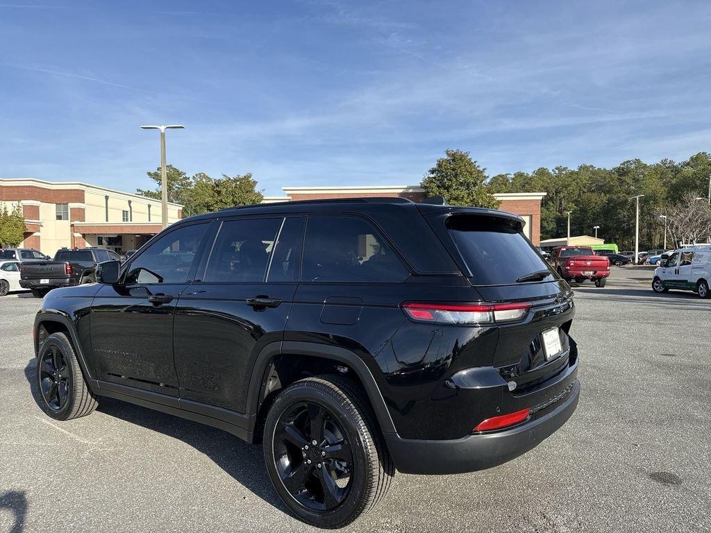 Jeep Grand Cherokee Altitude X 4X4 - Thumbnail 5