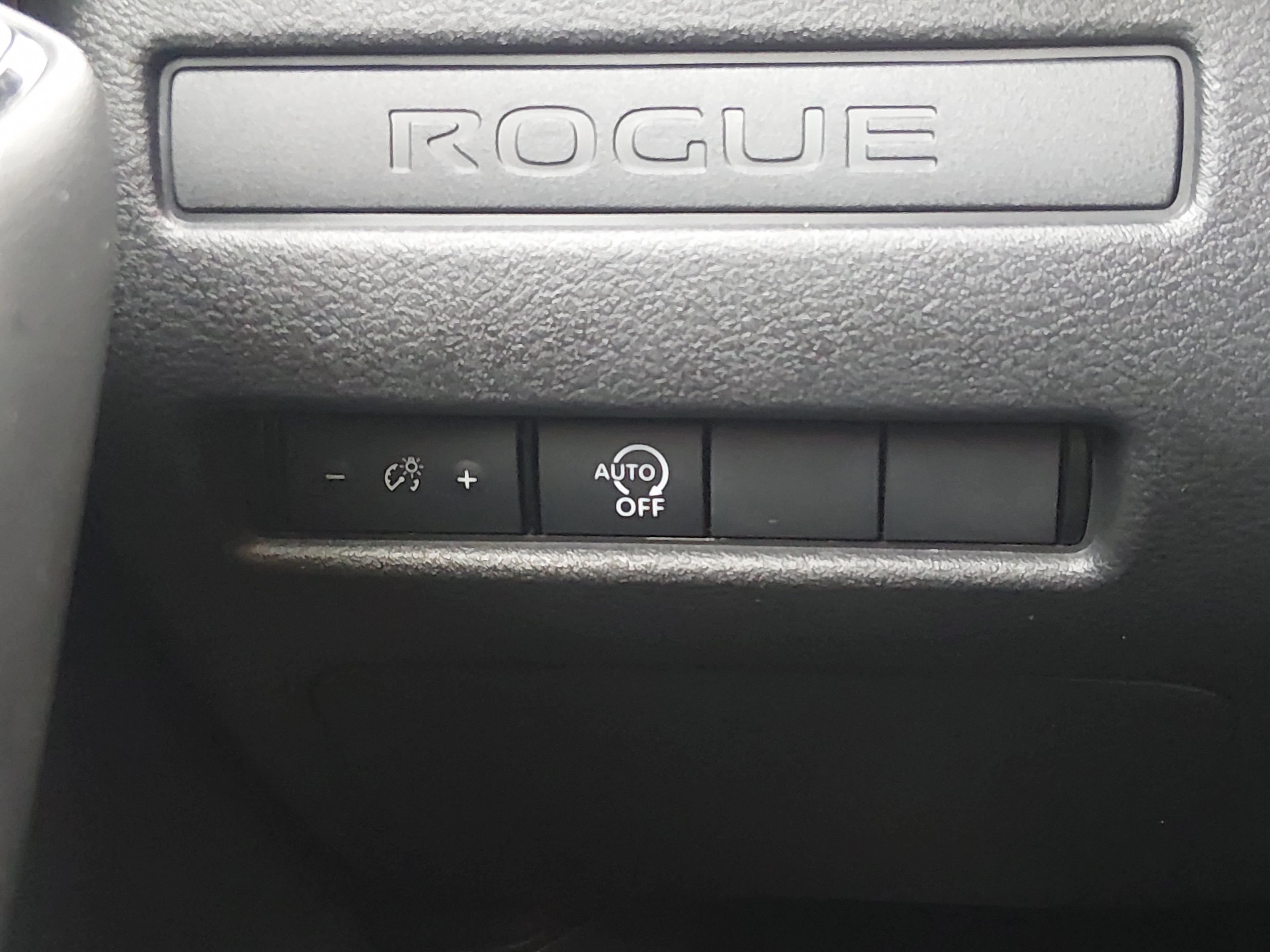 Nissan Rogue Fwd S - Thumbnail 13
