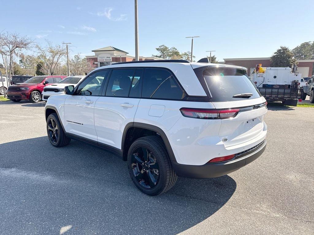 Jeep Grand Cherokee Altitude X - Thumbnail 6