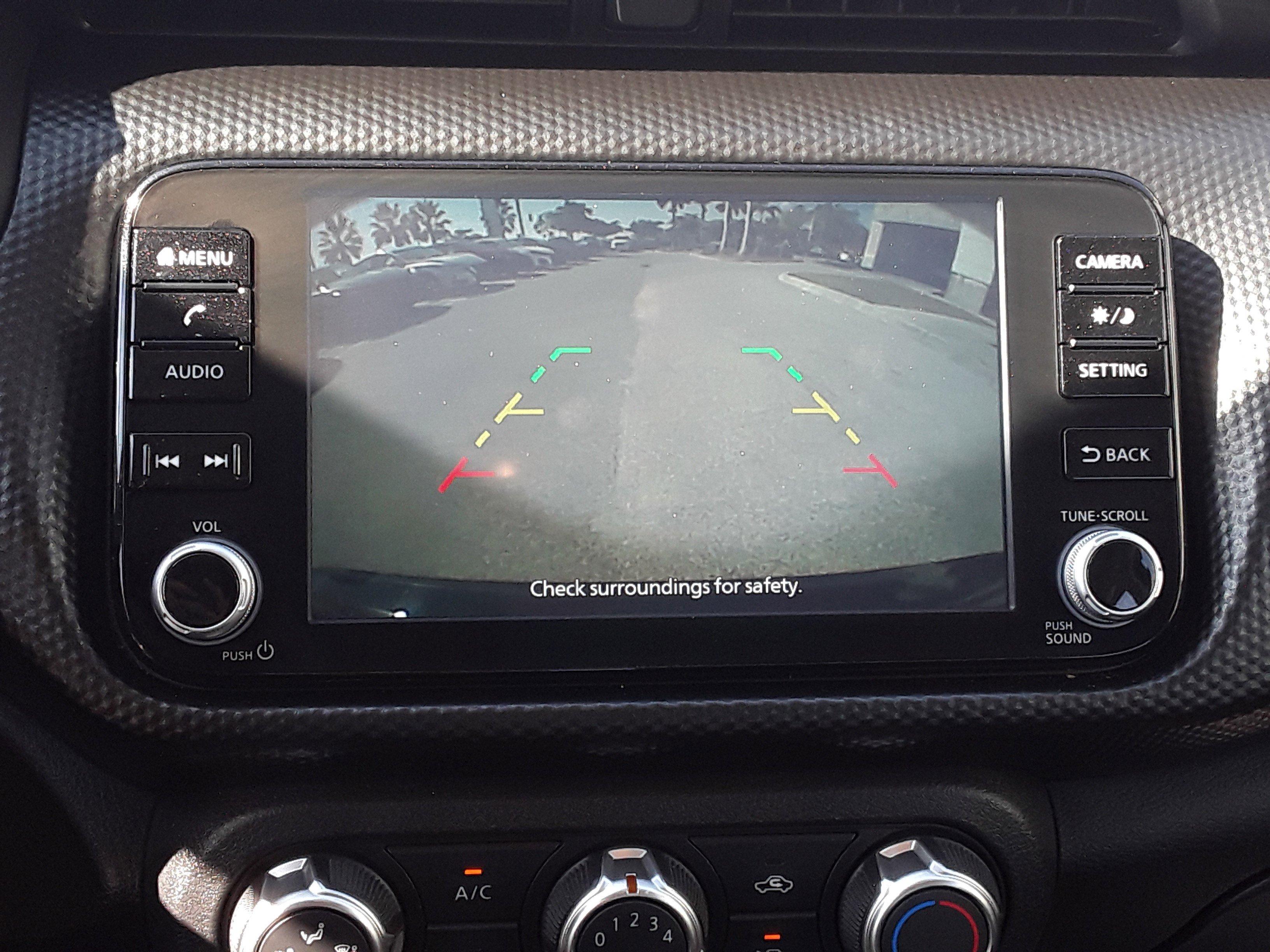 Nissan Kicks Sv Fwd - Thumbnail 19