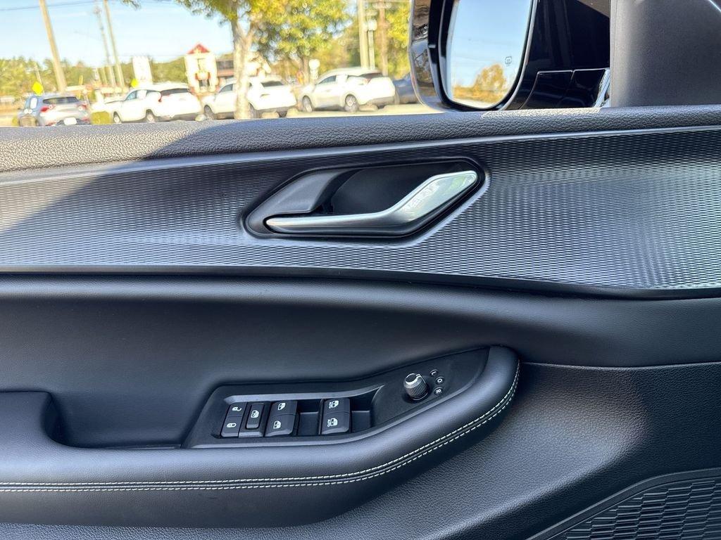 Jeep Grand Cherokee L Altitude X 4X4 - Thumbnail 14