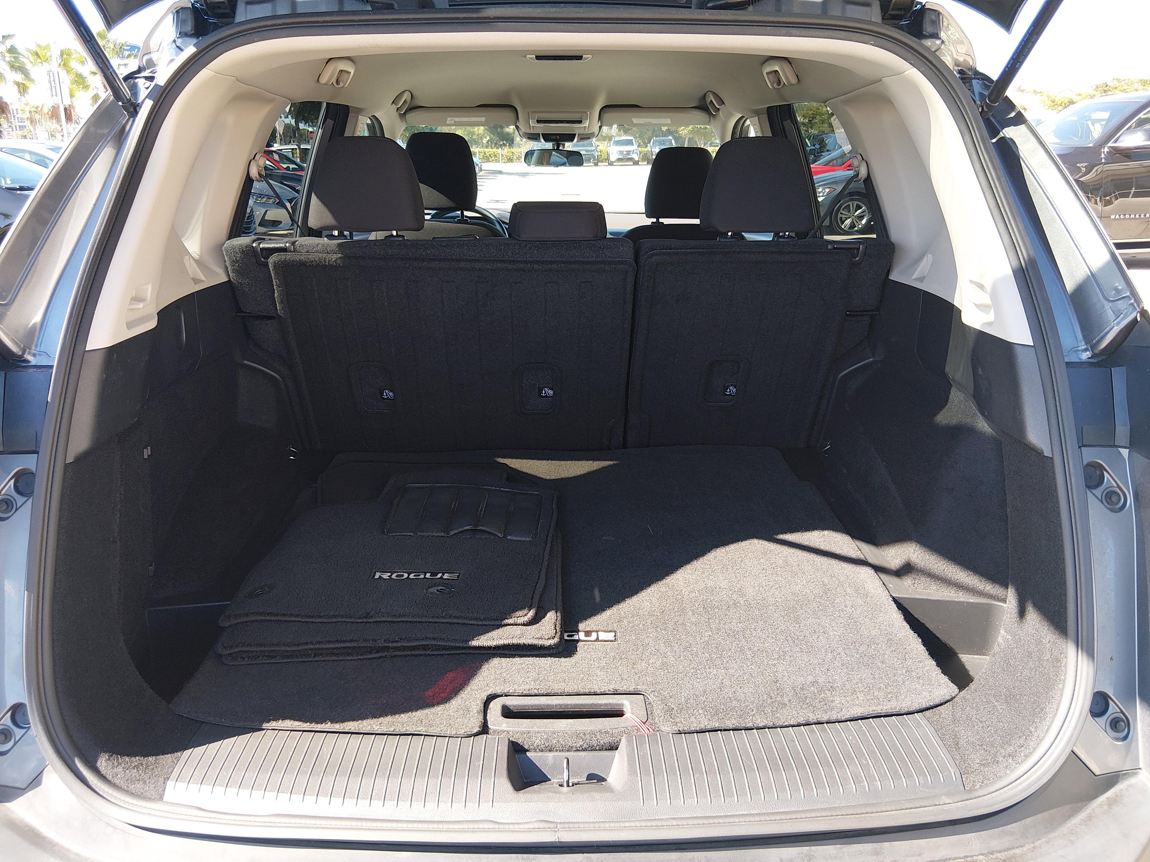 Nissan Rogue Awd S - Thumbnail 11