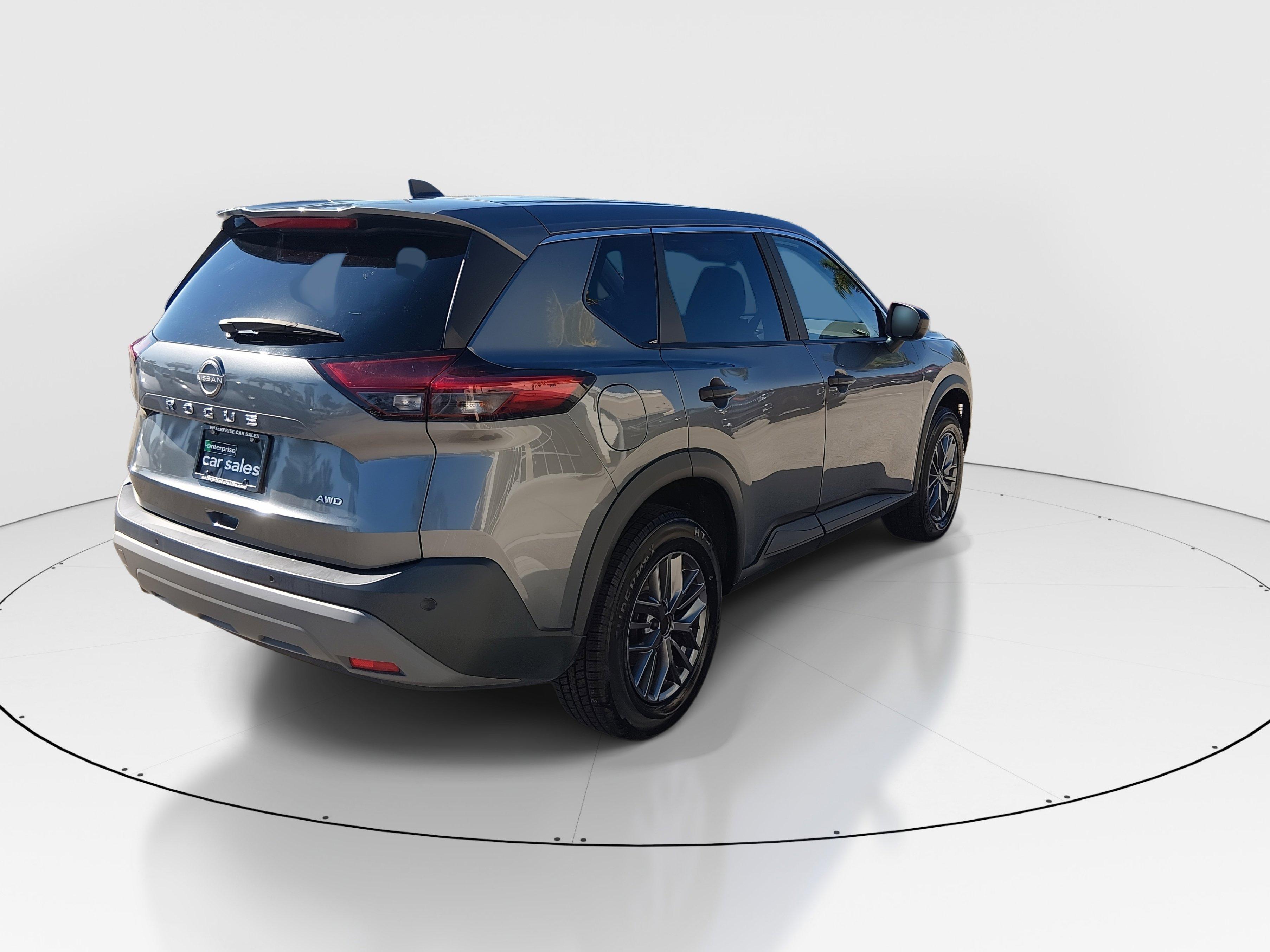 Nissan Rogue Awd S - Thumbnail 7