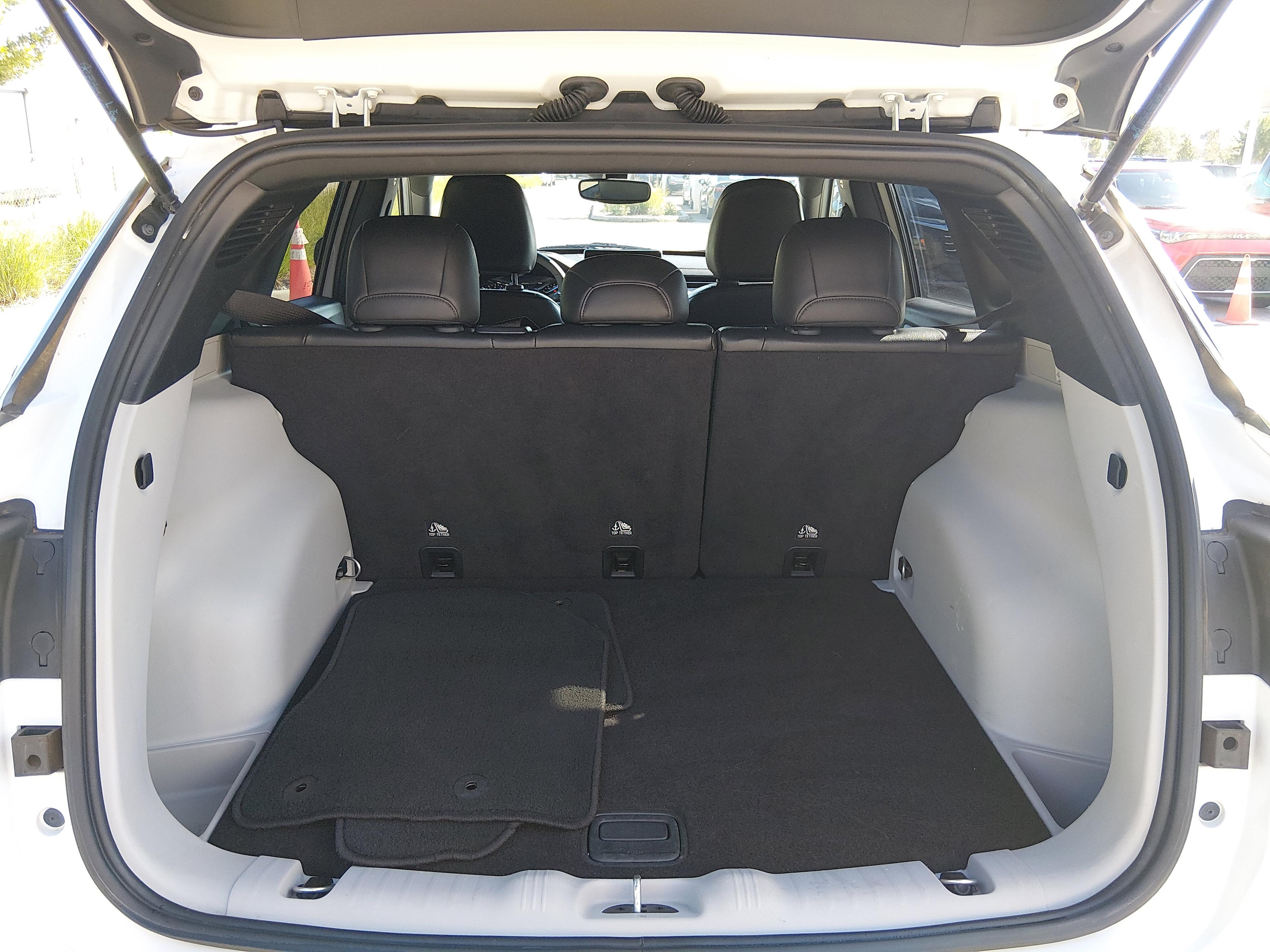 Jeep Compass Latitude 4X4 - Thumbnail 11