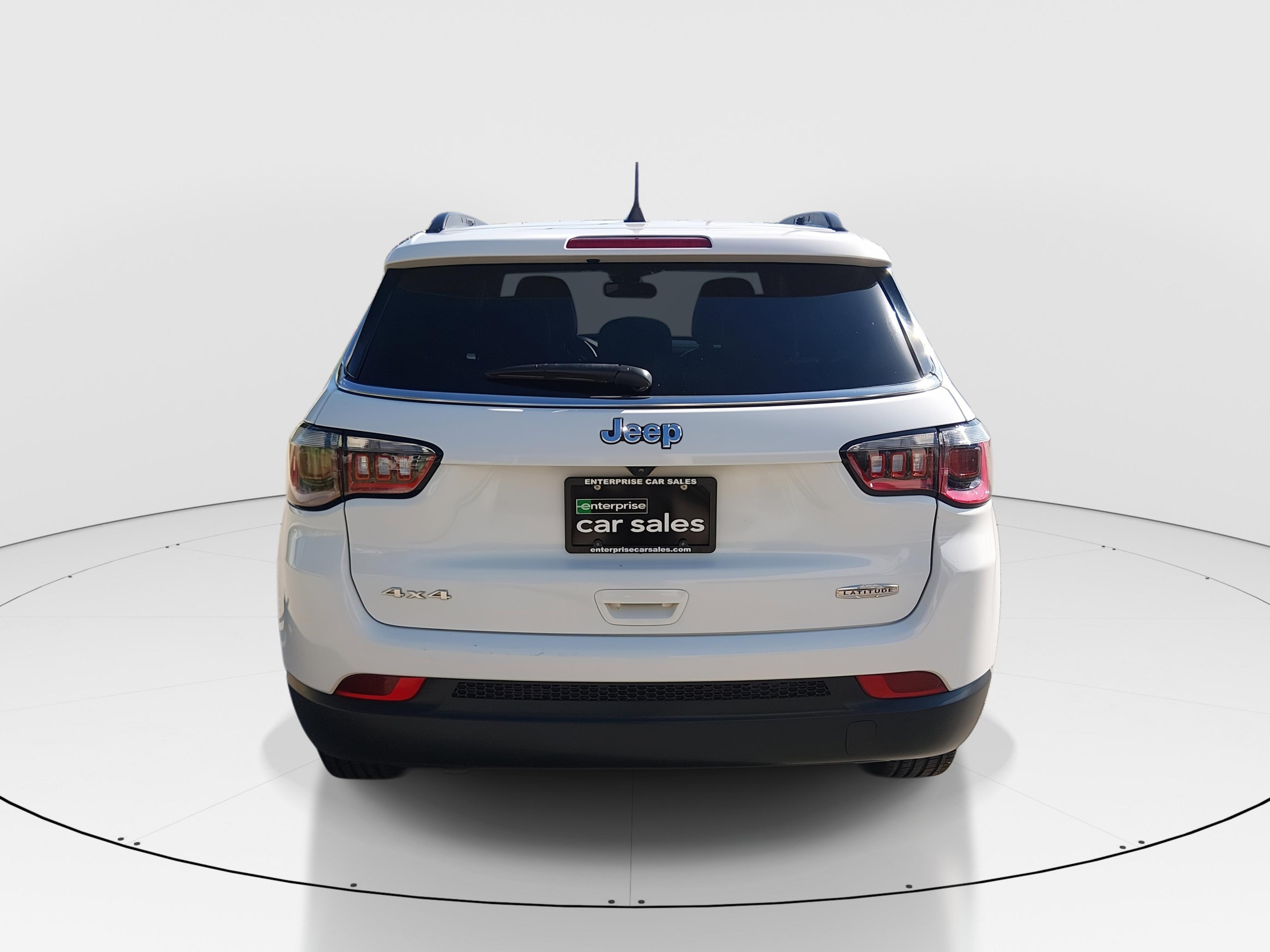 Jeep Compass Latitude 4X4 - Thumbnail 6