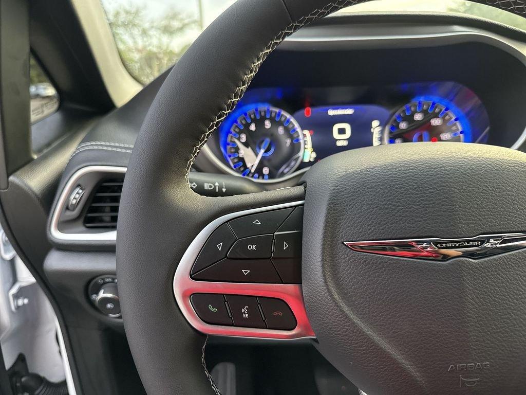 Chrysler Pacifica Select - Thumbnail 15