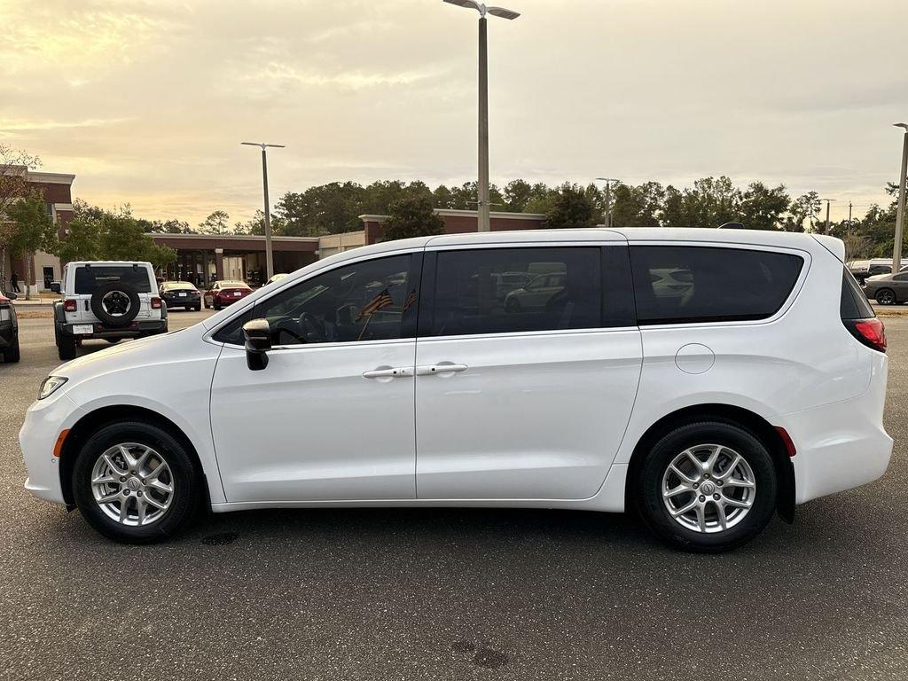 Chrysler Pacifica Select - Thumbnail 7