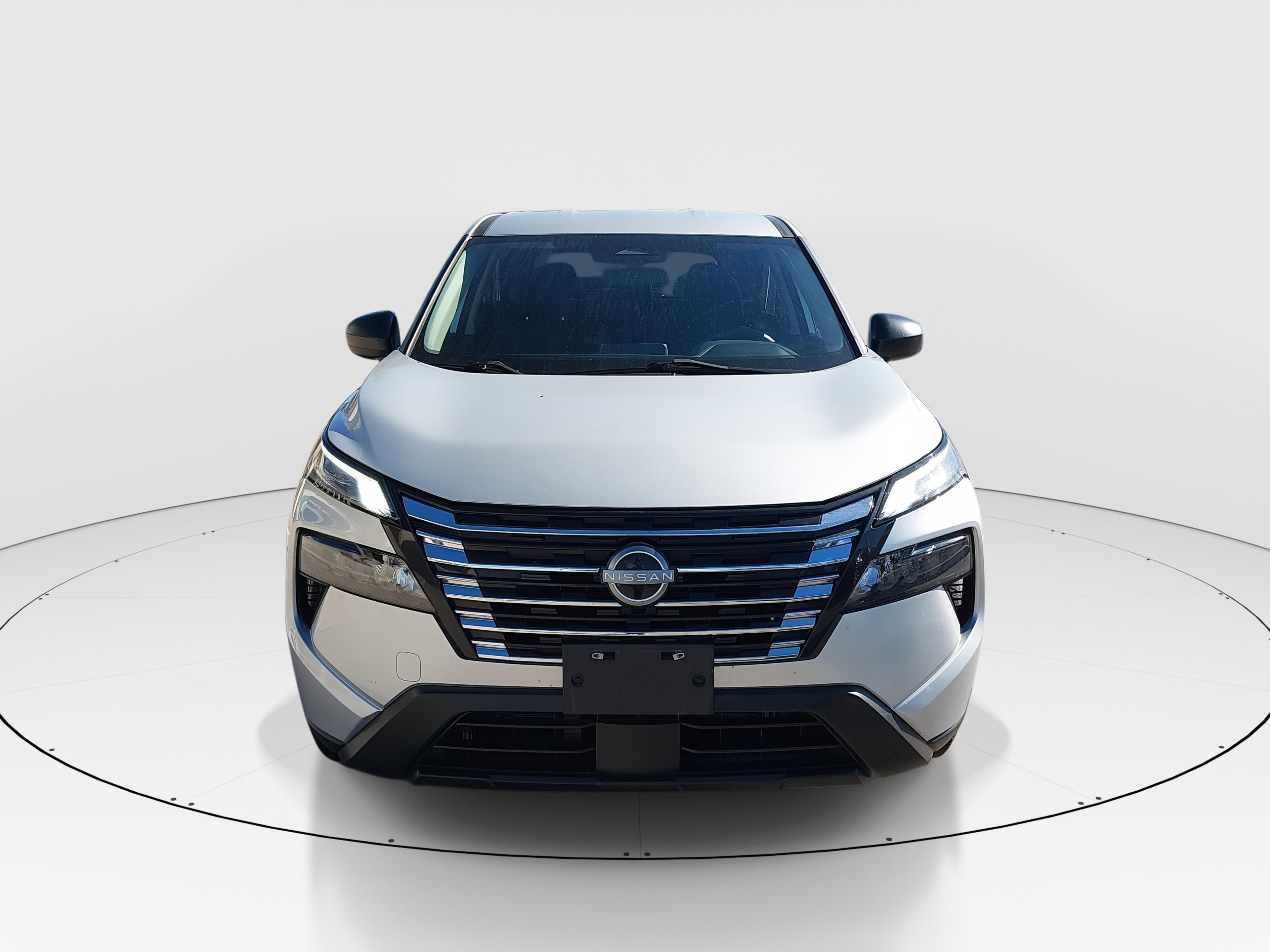 Nissan Rogue Awd S - Thumbnail 2