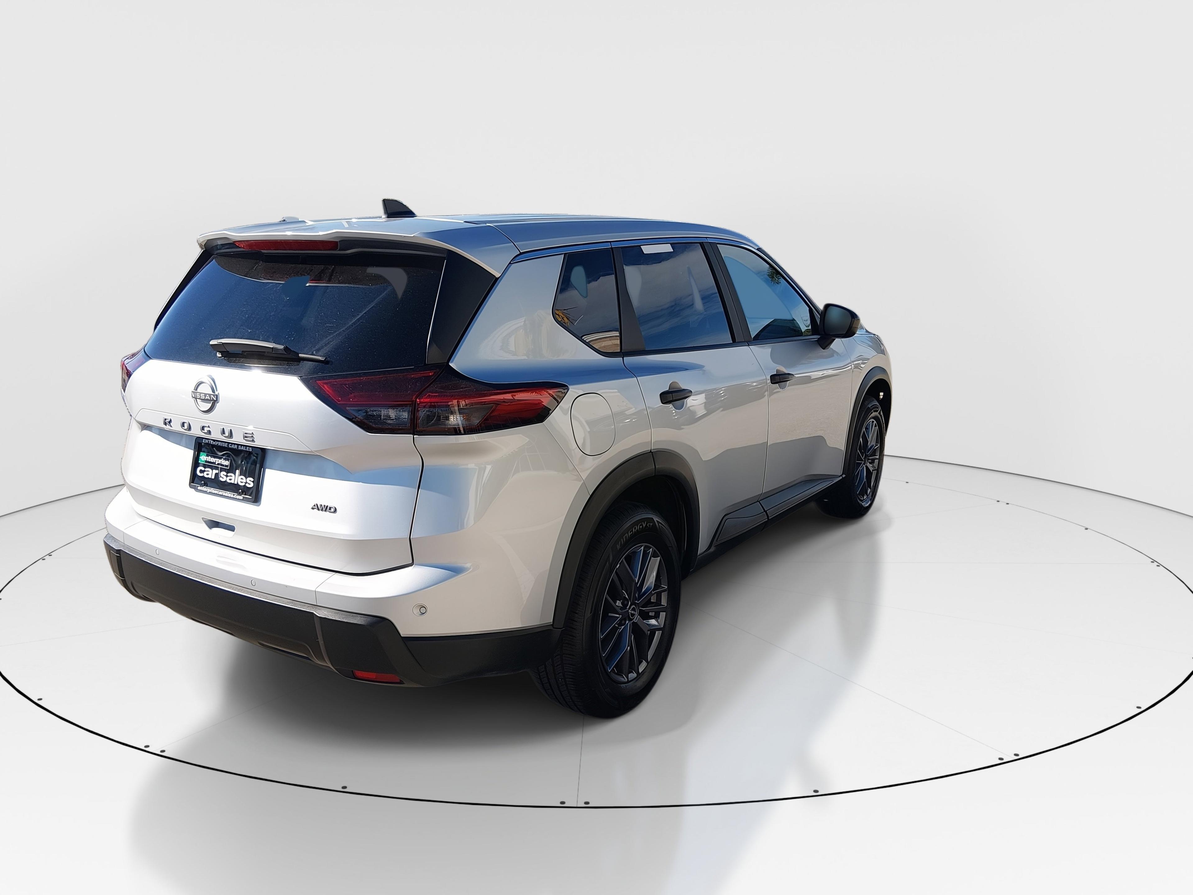 Nissan Rogue Awd S - Thumbnail 7