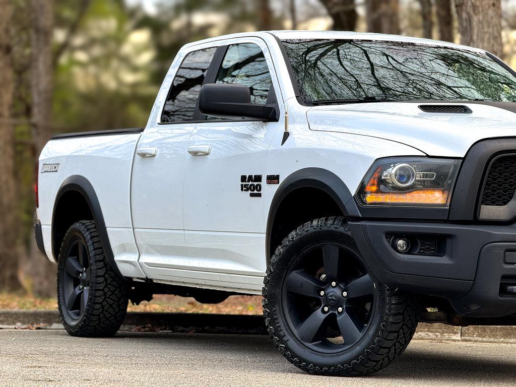 Ram 1500 Warlock V8 4X4 - Thumbnail 2