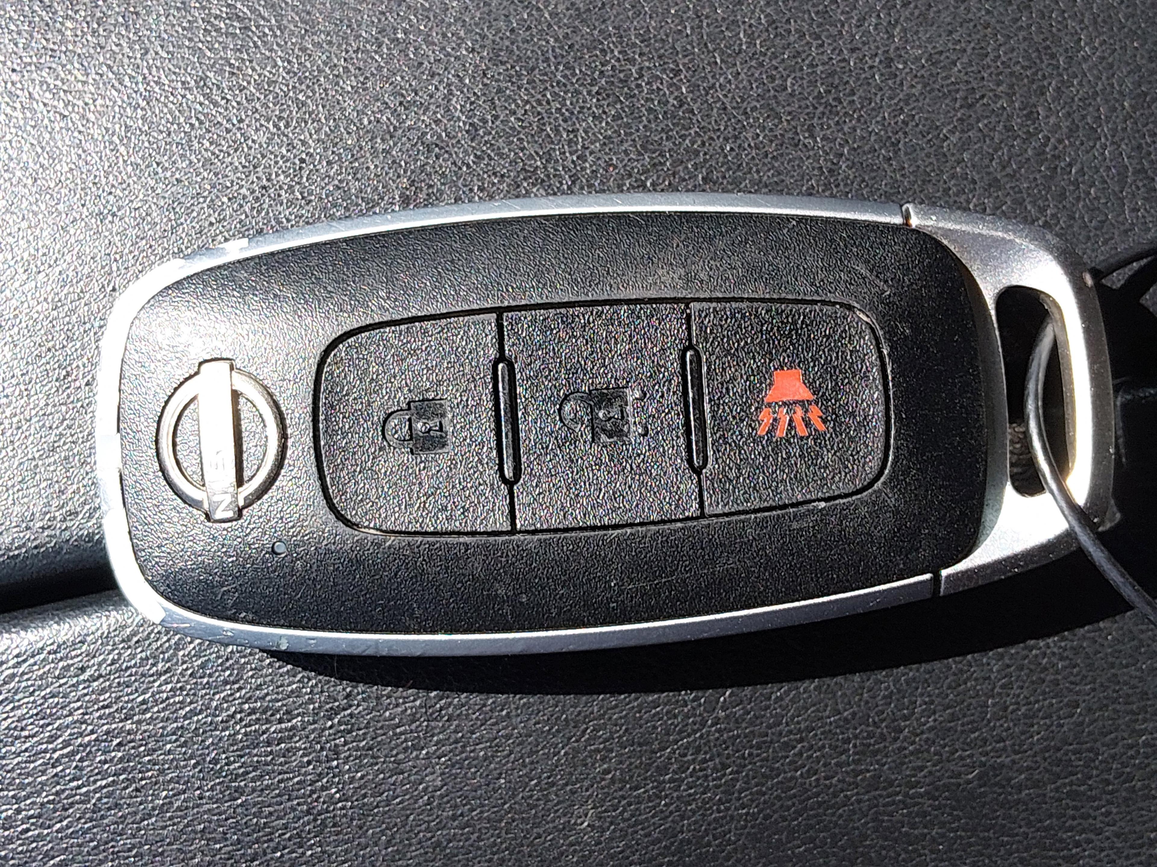 Nissan Rogue Fwd S - Thumbnail 15