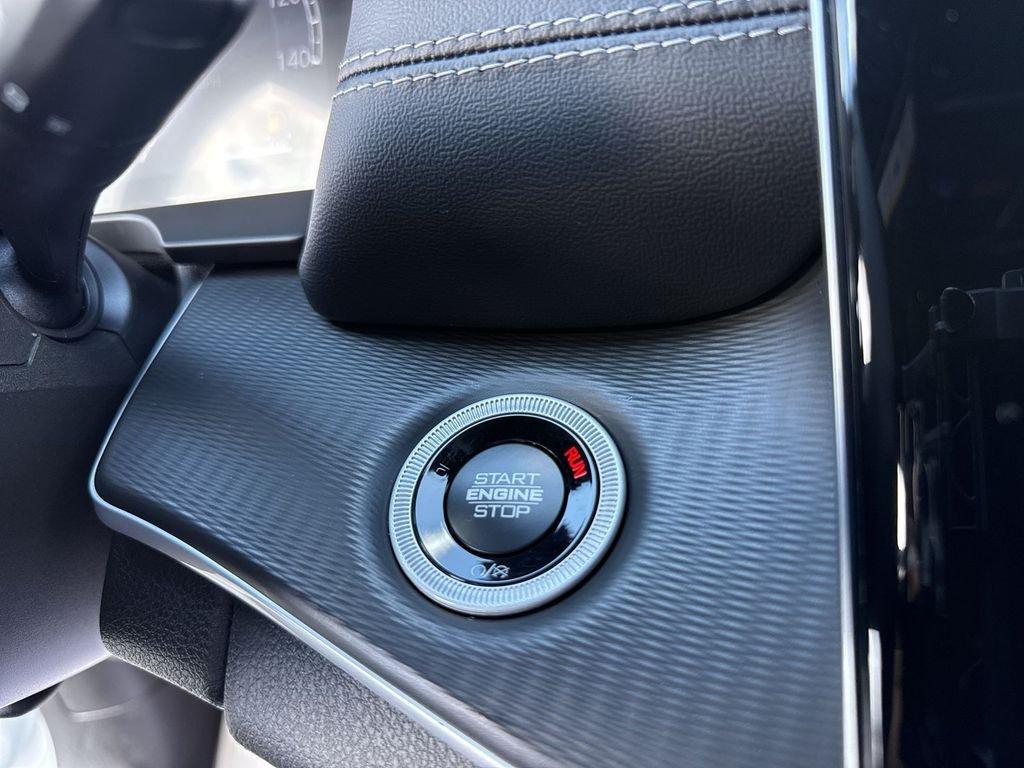 Jeep Grand Cherokee L Laredo X 4X4 - Thumbnail 17