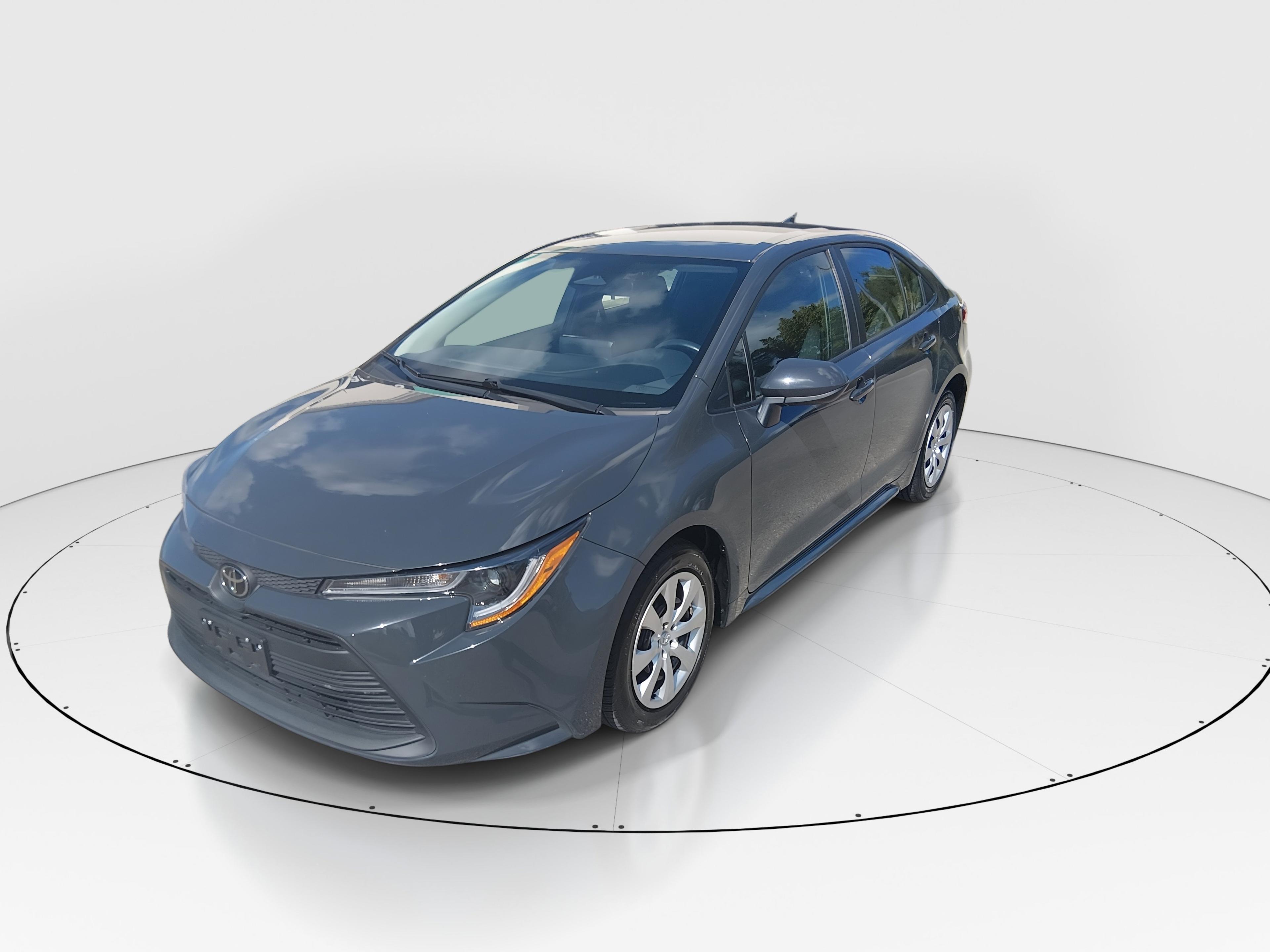 Toyota Corolla Le Cvt - Thumbnail 3