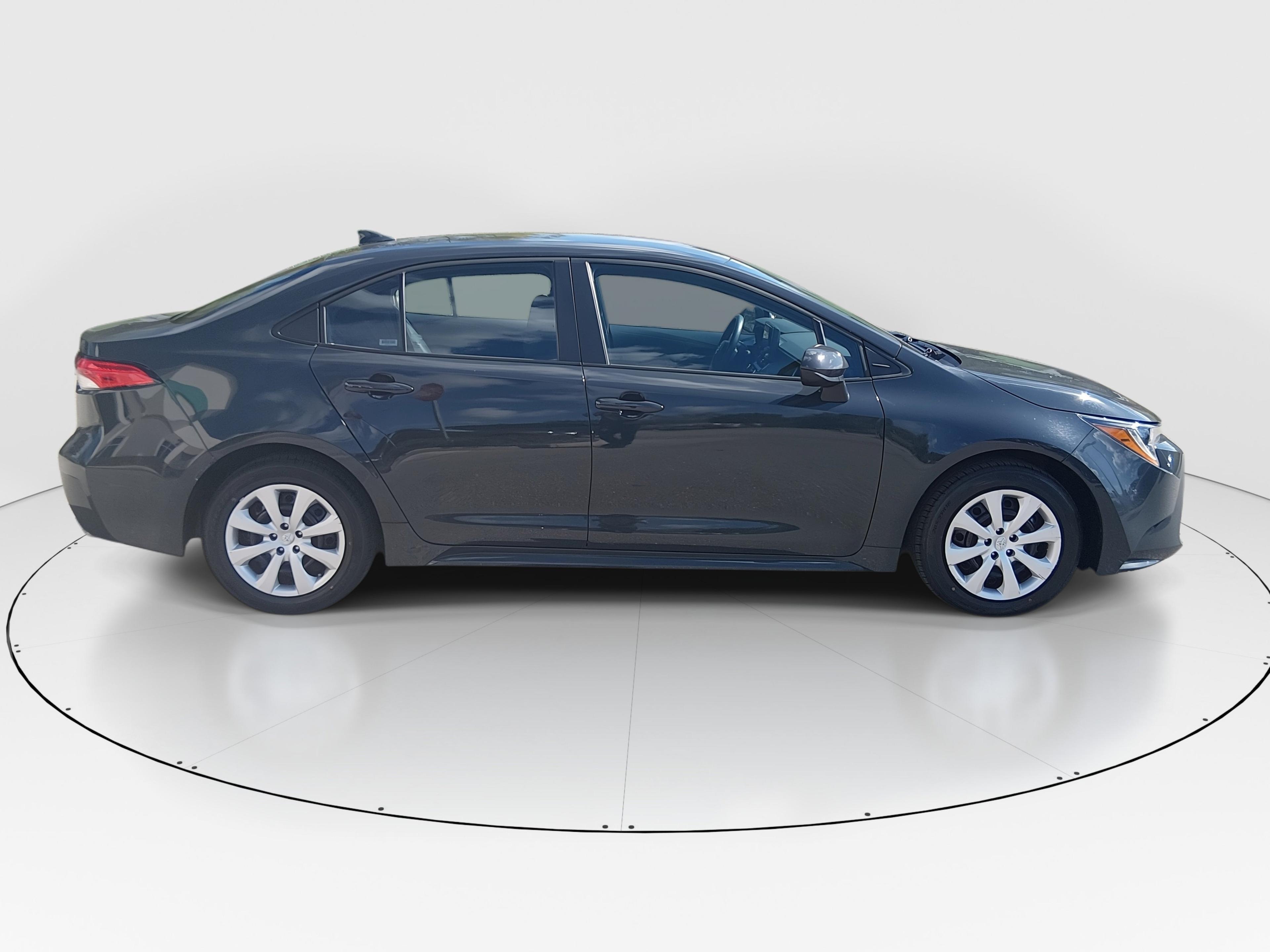 Toyota Corolla Le Cvt - Thumbnail 8