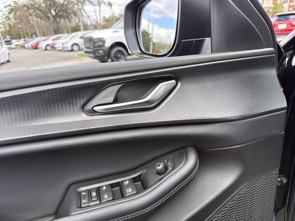 Jeep Grand Cherokee L Laredo X 4X4 - Thumbnail 14