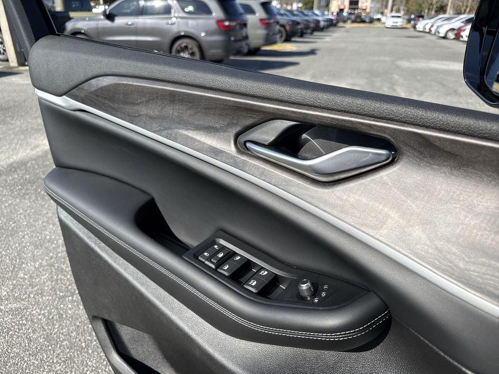 Jeep Grand Cherokee Laredo Altitude 4X4 - Thumbnail 12