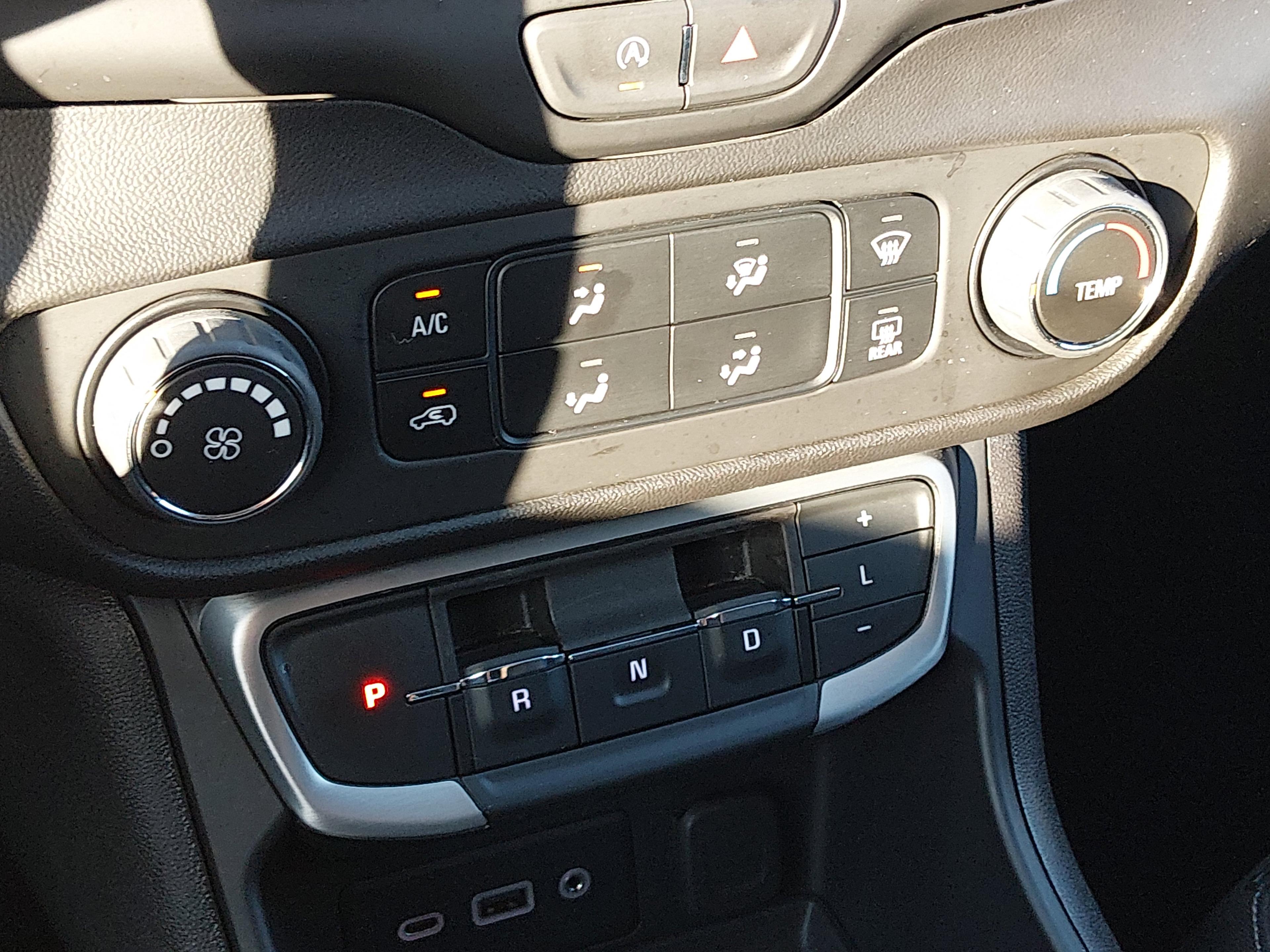 GMC Terrain Fwd 4Dr Sle - Thumbnail 18