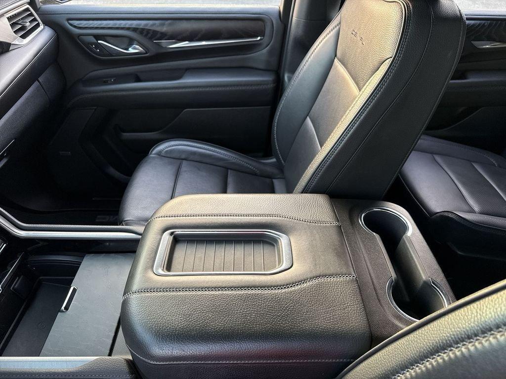 GMC Yukon Denali - Thumbnail 19