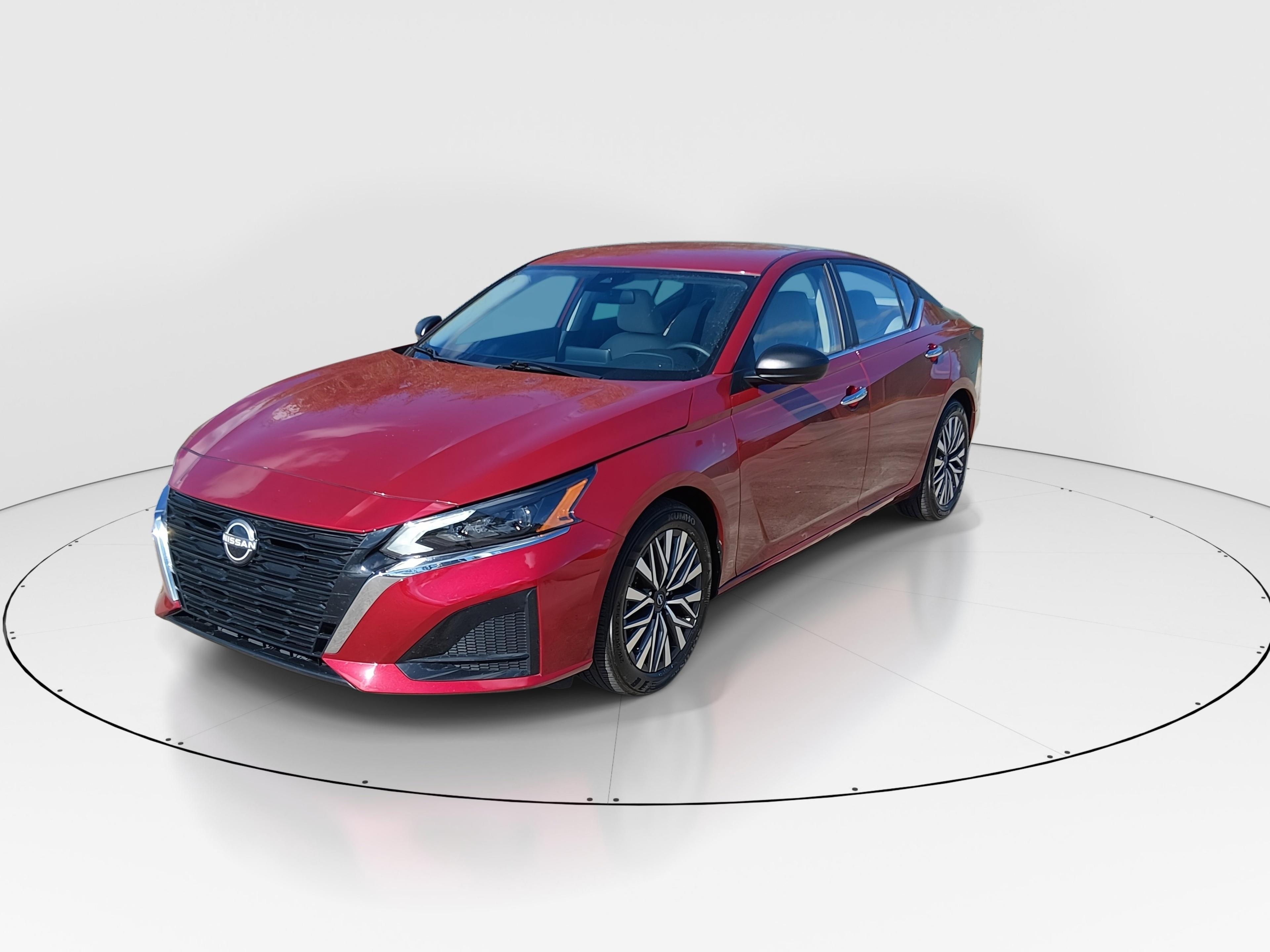 Nissan Altima Sv Fwd - Thumbnail 3