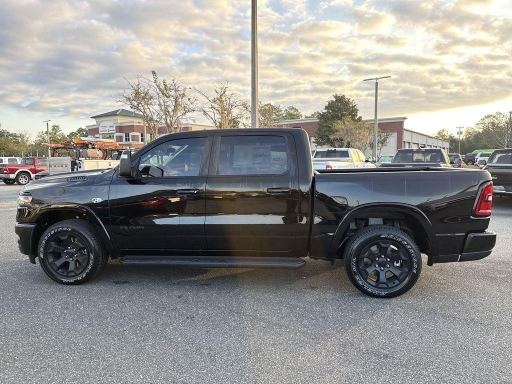 Ram 1500 Big Horn Crew Cab 4X4 5'7' Box - Thumbnail 7