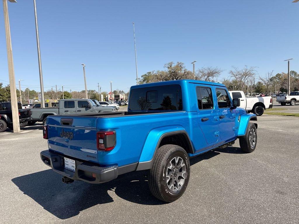 Jeep Gladiator Sahara 4X4 - Thumbnail 4