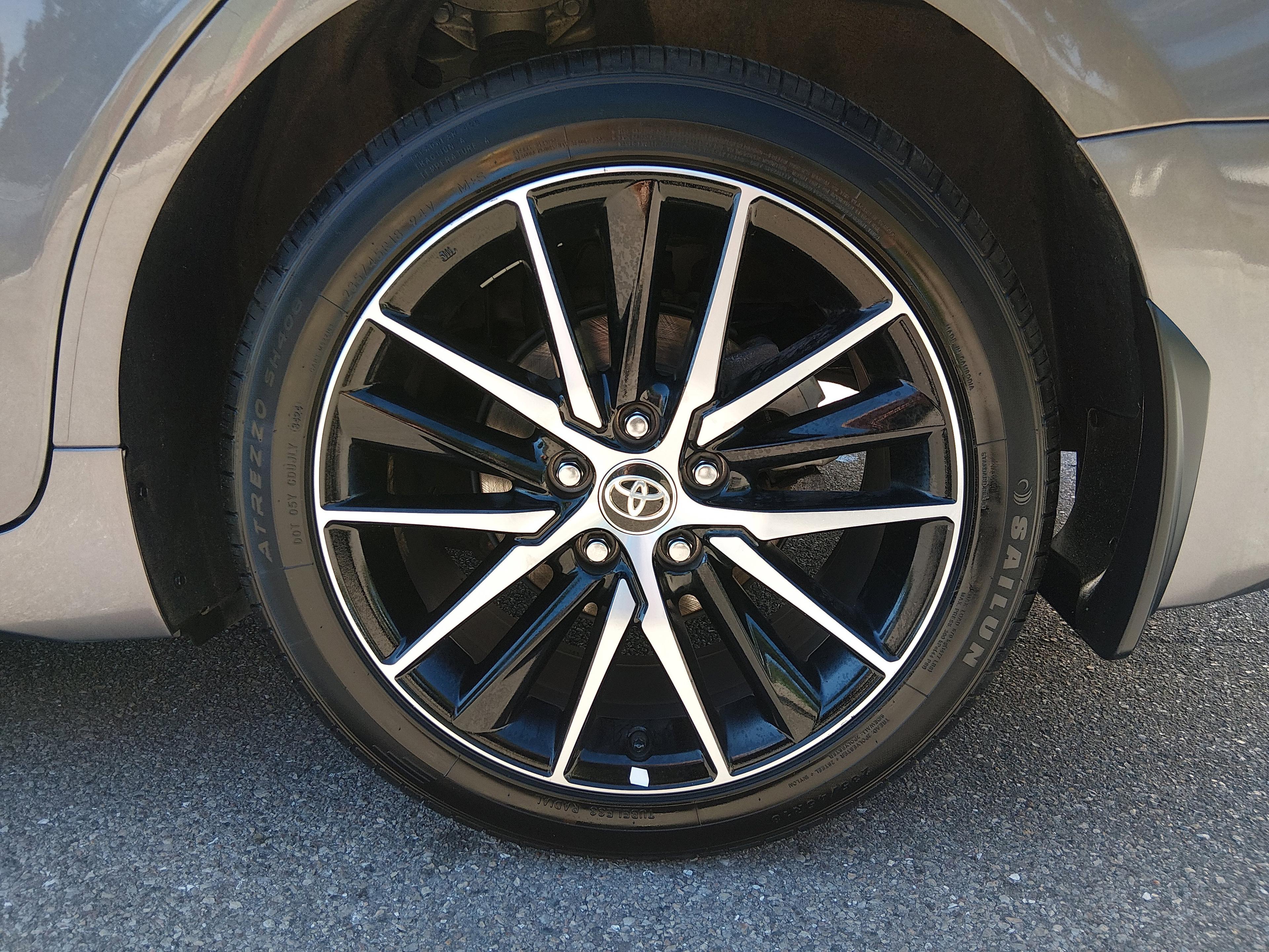 Toyota Camry Se Auto - Thumbnail 10