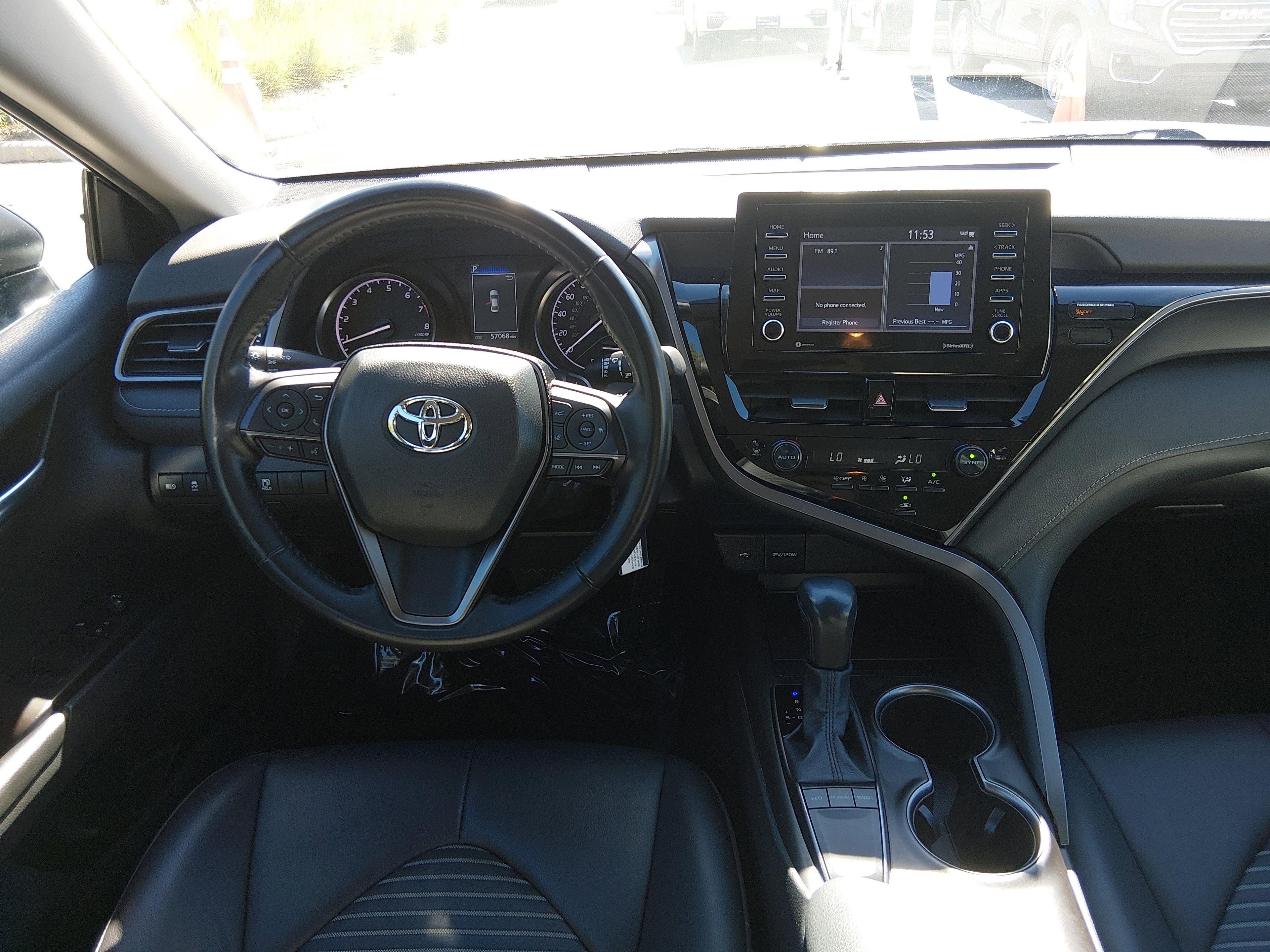 Toyota Camry Se Auto - Thumbnail 12