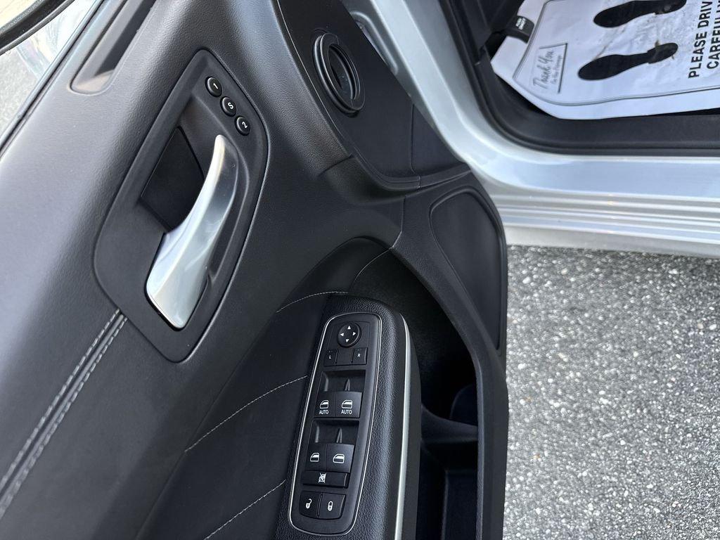 Dodge Charger R/T Scat Pack - Thumbnail 14