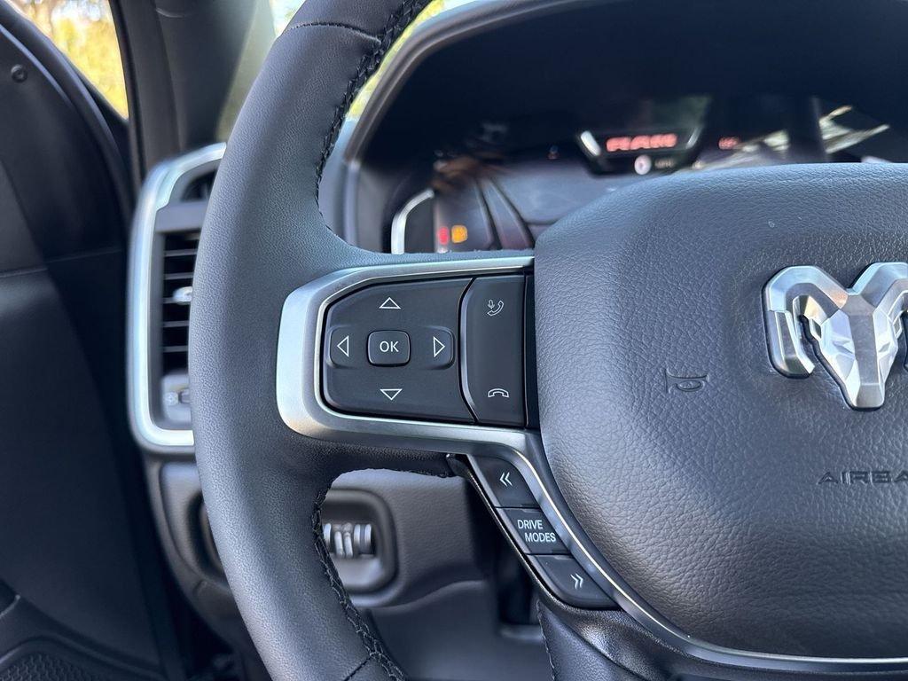 Ram 1500 Big Horn Crew Cab 4X4 5'7' Box - Thumbnail 15