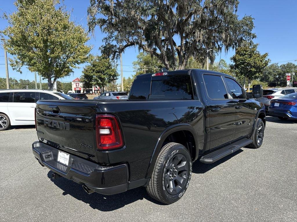 Ram 1500 Big Horn Crew Cab 4X4 5'7' Box - Thumbnail 4