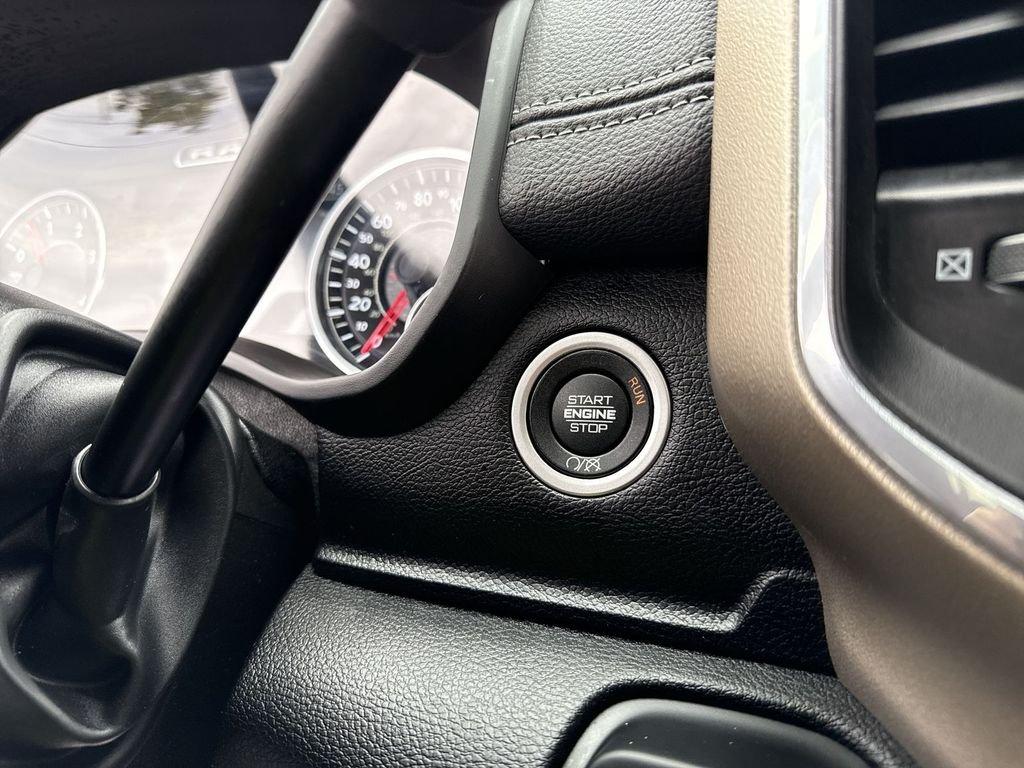 Ram 2500 Laramie - Thumbnail 18