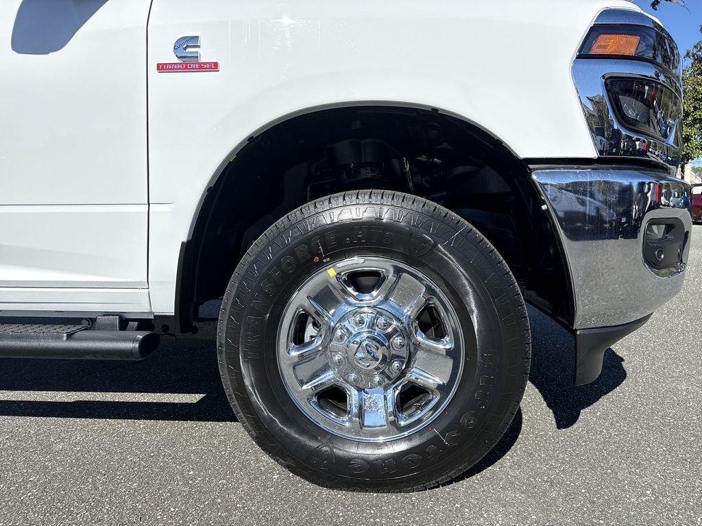 Ram 2500 Tradesman Crew Cab 4X4 6'4' Box - Thumbnail 11