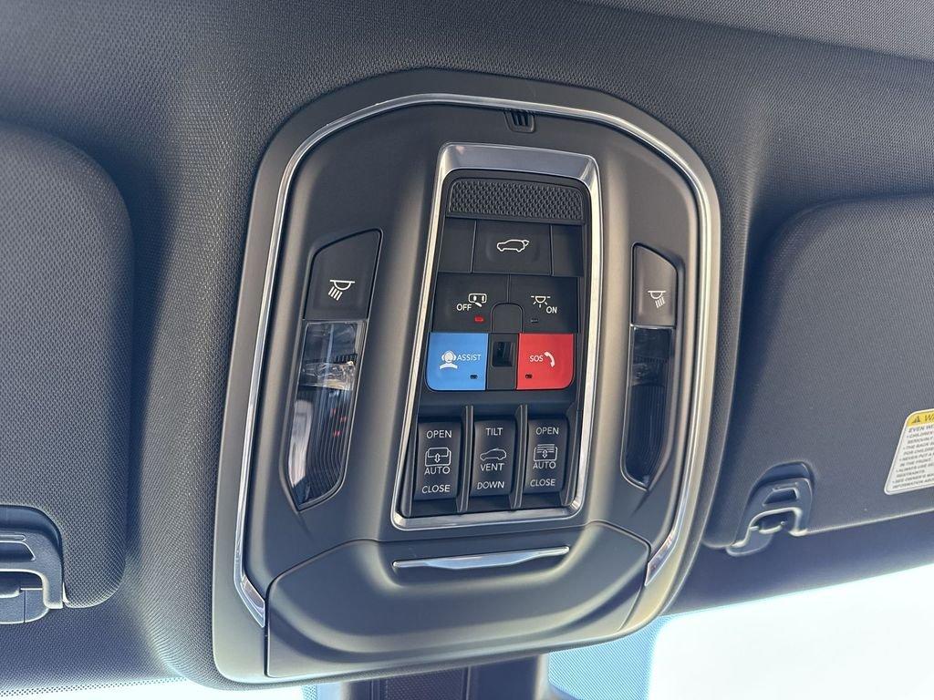 Jeep Grand Wagoneer L 4X4 - Thumbnail 15