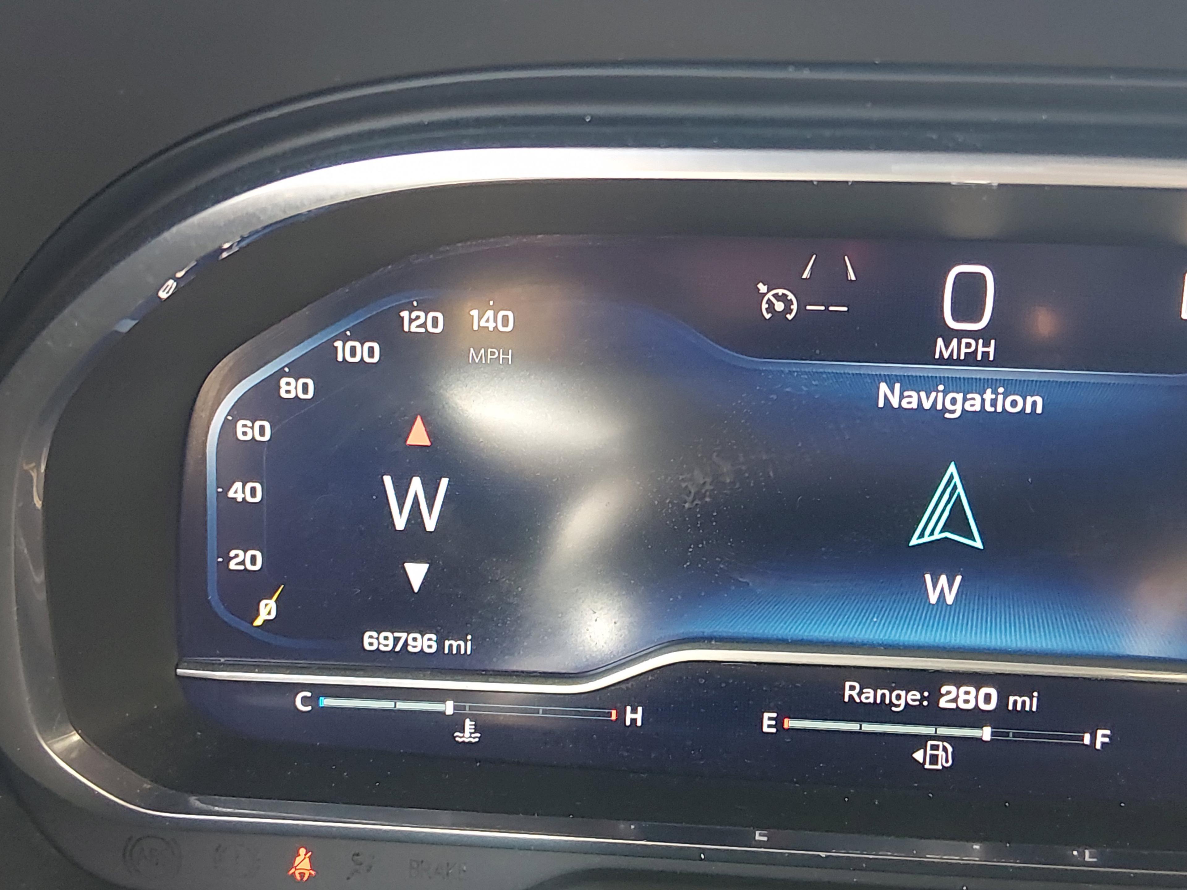 Chevrolet Suburban 2Wd 4Dr Lt - Thumbnail 14