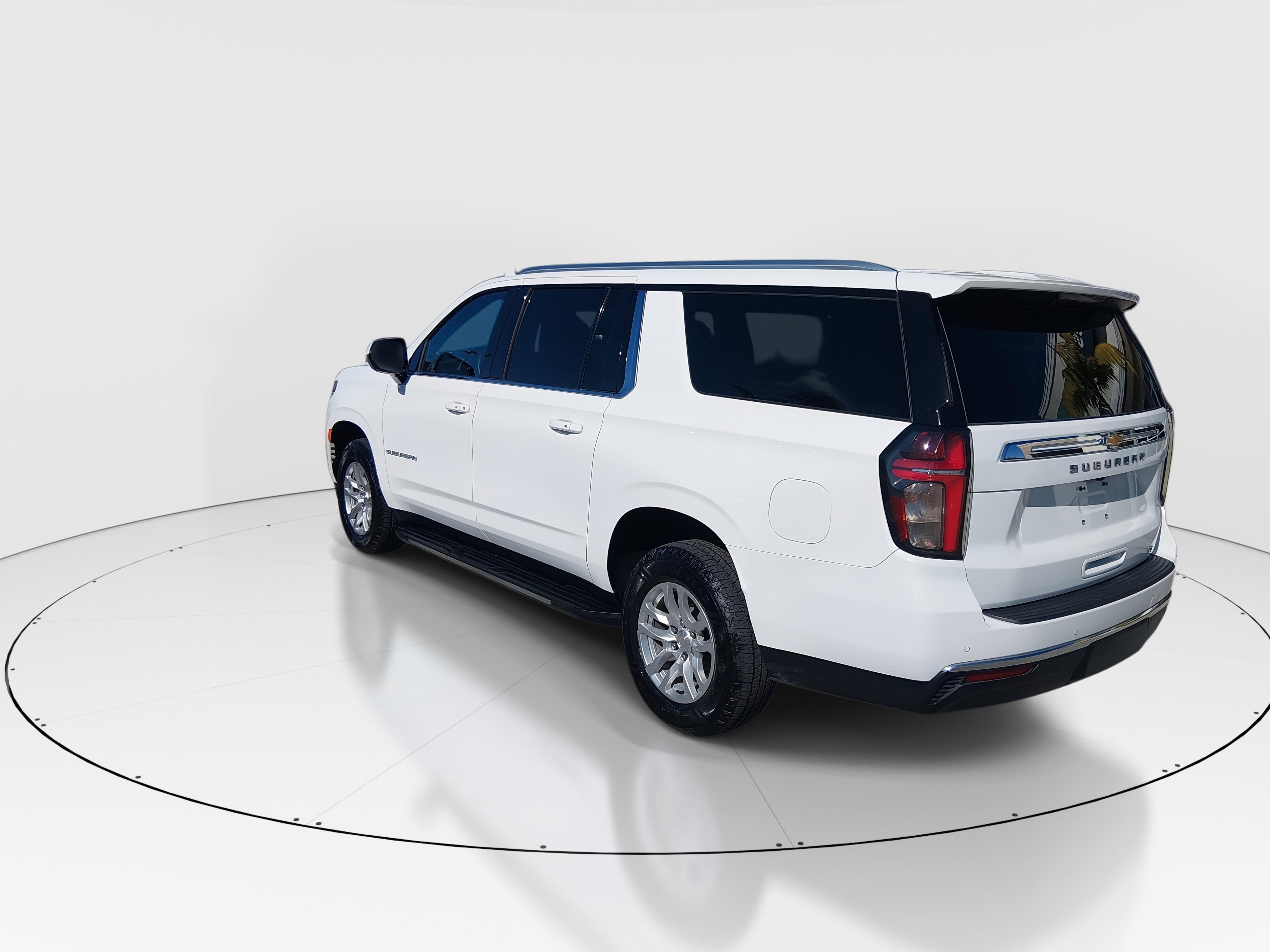 Chevrolet Suburban 2Wd 4Dr Lt - Thumbnail 5