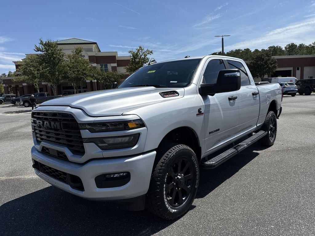 Ram 2500 Big Horn Crew Cab 4X4 6'4' Box - Thumbnail 8