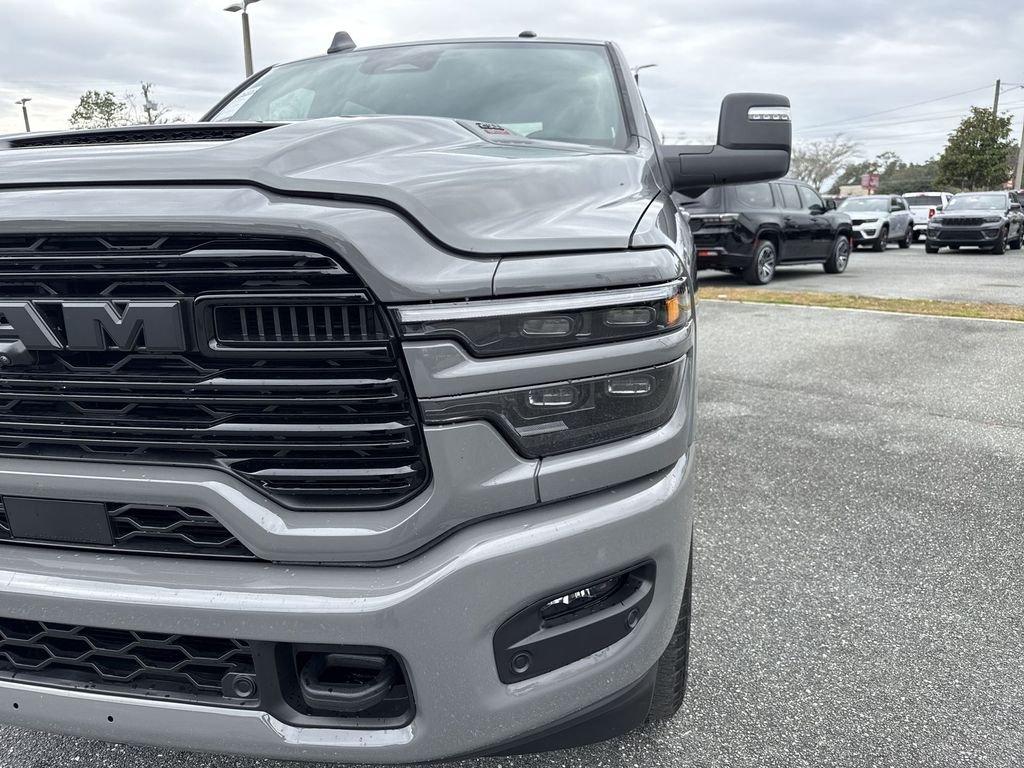 Ram 2500 Laramie Crew Cab 4X4 6'4' Box - Thumbnail 10