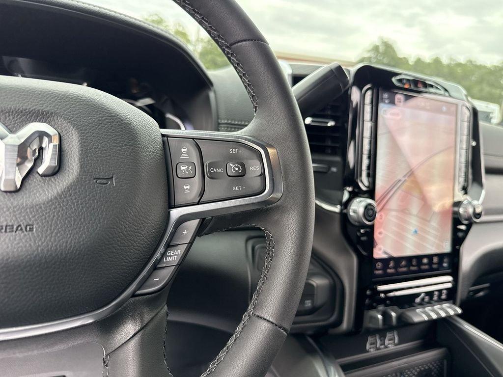 Ram 2500 Laramie Crew Cab 4X4 6'4' Box - Thumbnail 17