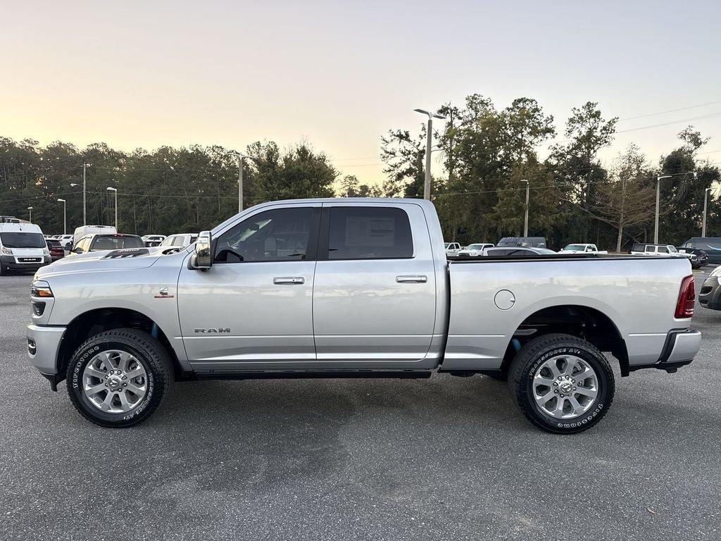 Ram 2500 Laramie Crew Cab 4X4 6'4' Box - Thumbnail 7