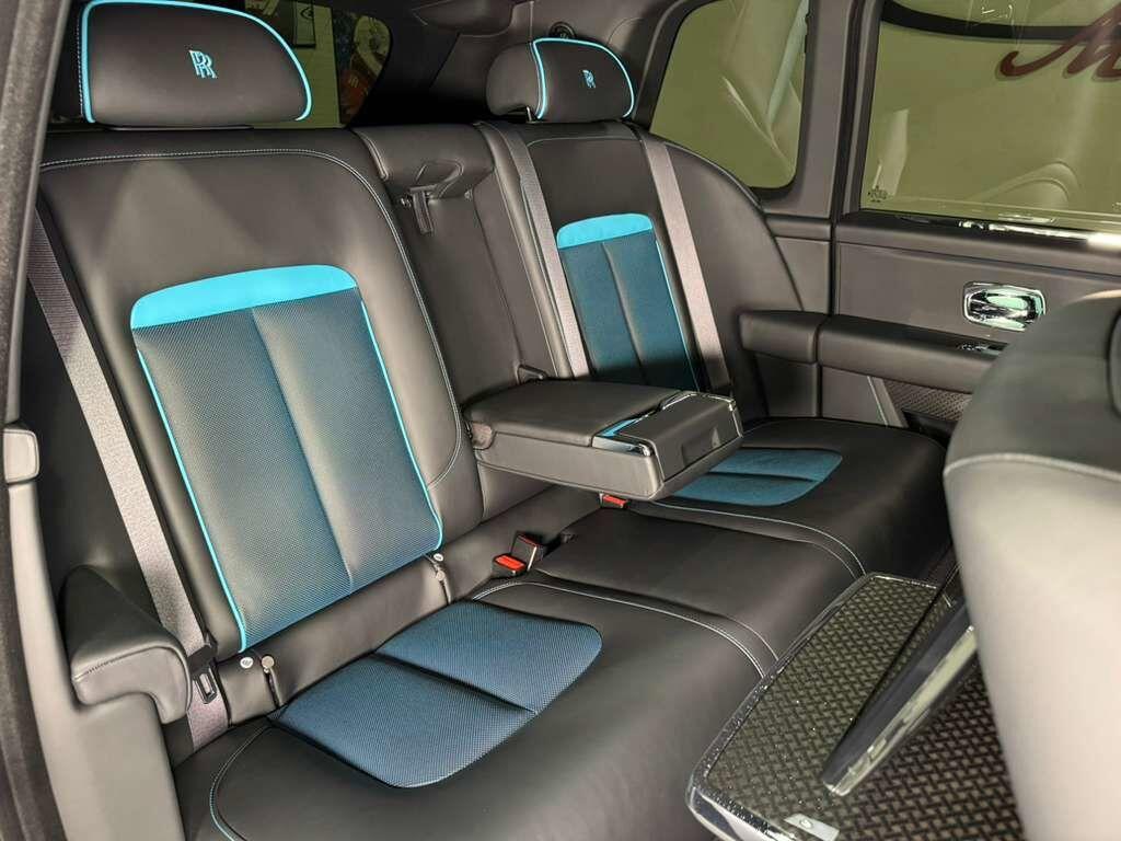 Rolls-Royce Cullinan - Thumbnail 13