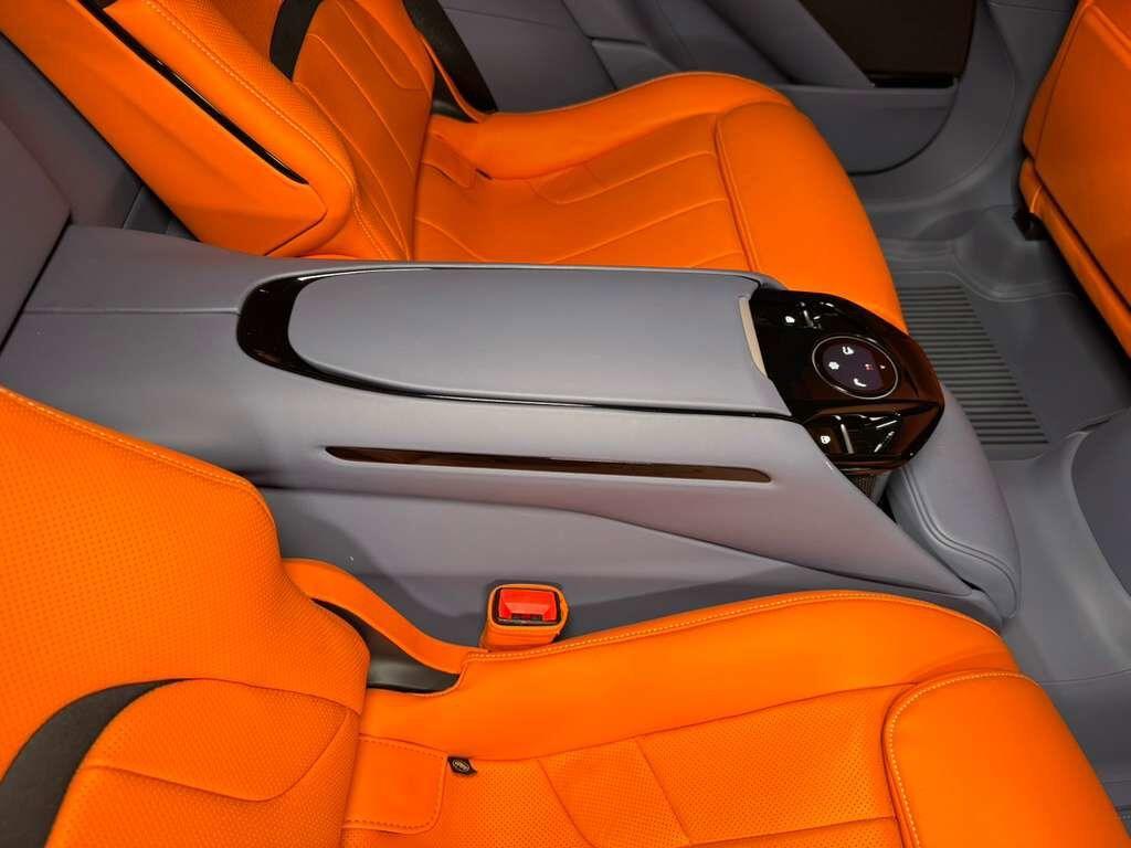 Ferrari Purosangue - Thumbnail 14