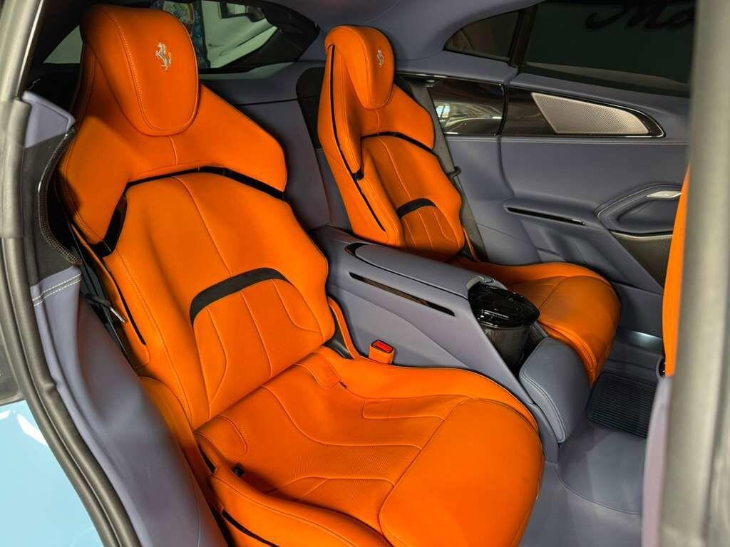 Ferrari Purosangue - Thumbnail 13